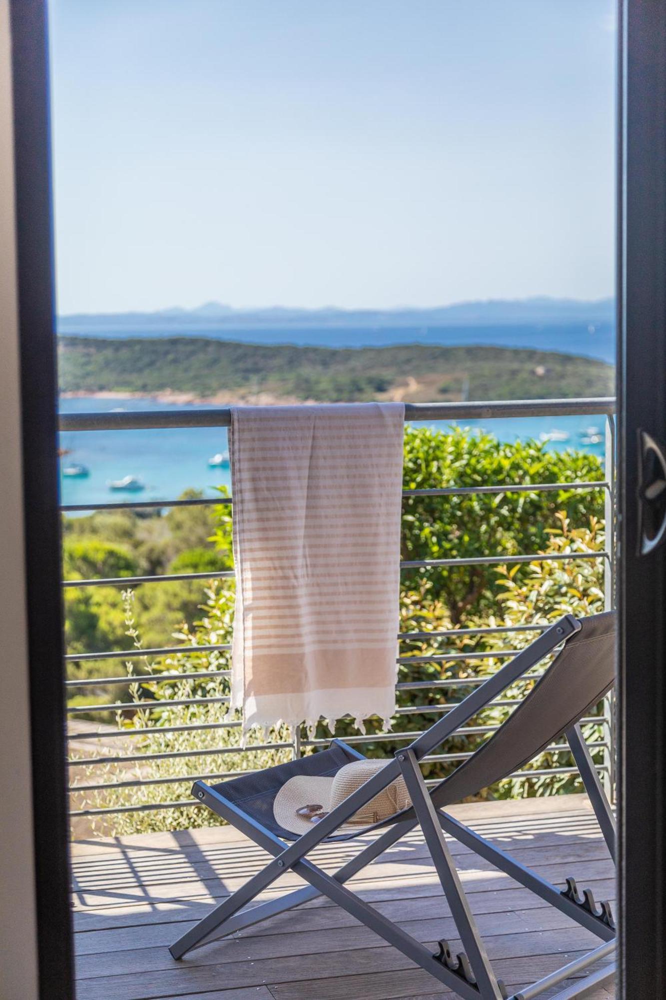 Large Villa Sea View