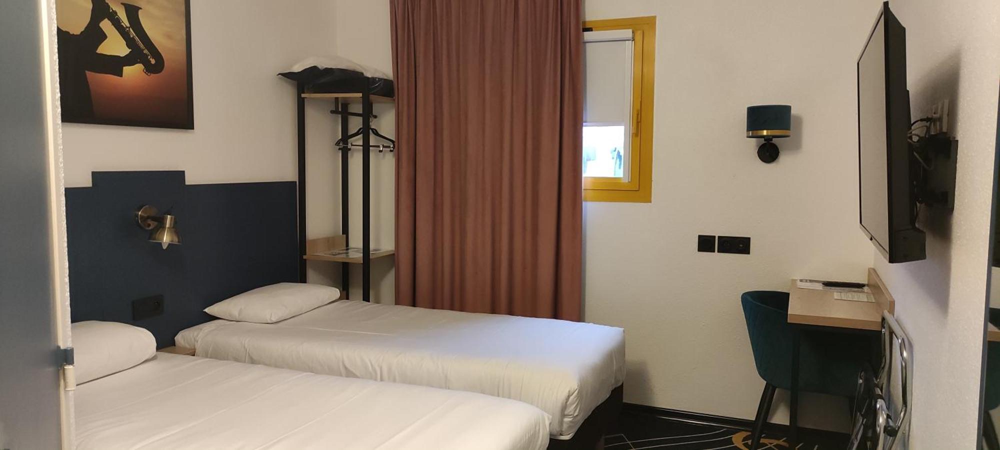 Twin Room