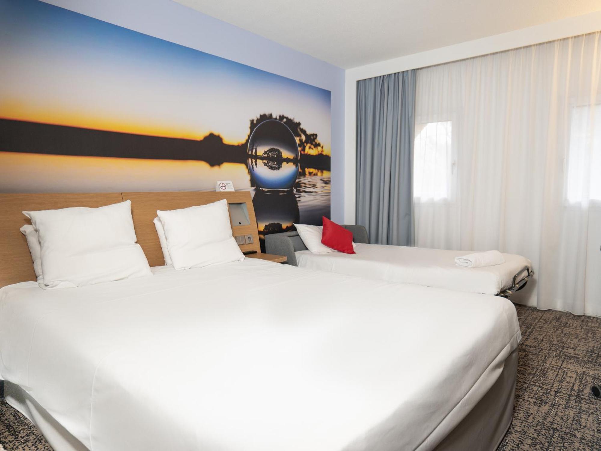 Executive Room One Double Bed One Sofa