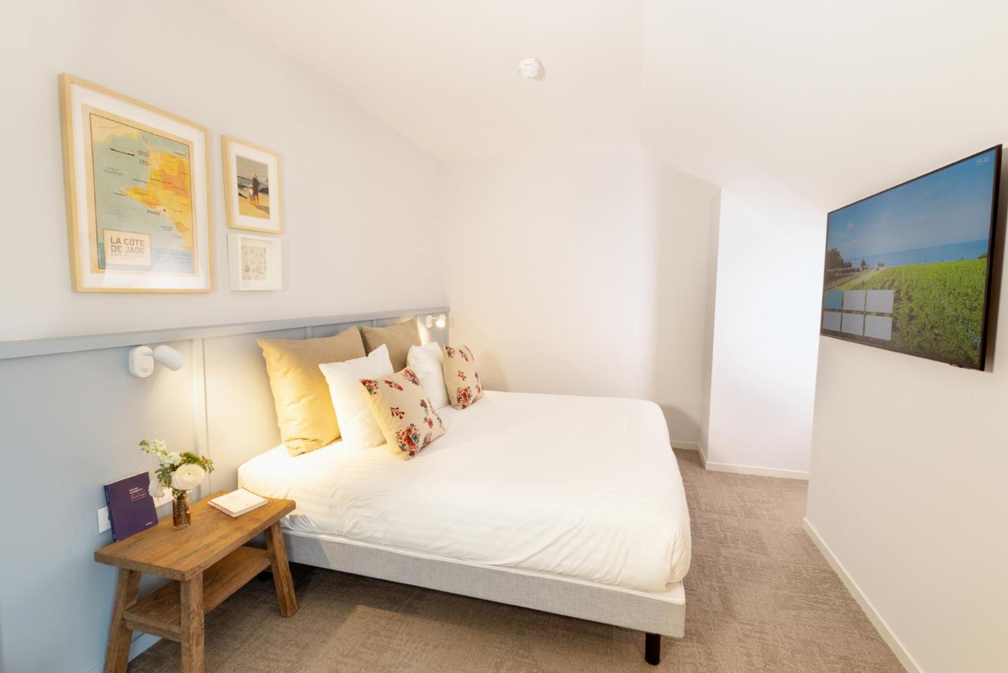 Premium Double Room Garden View