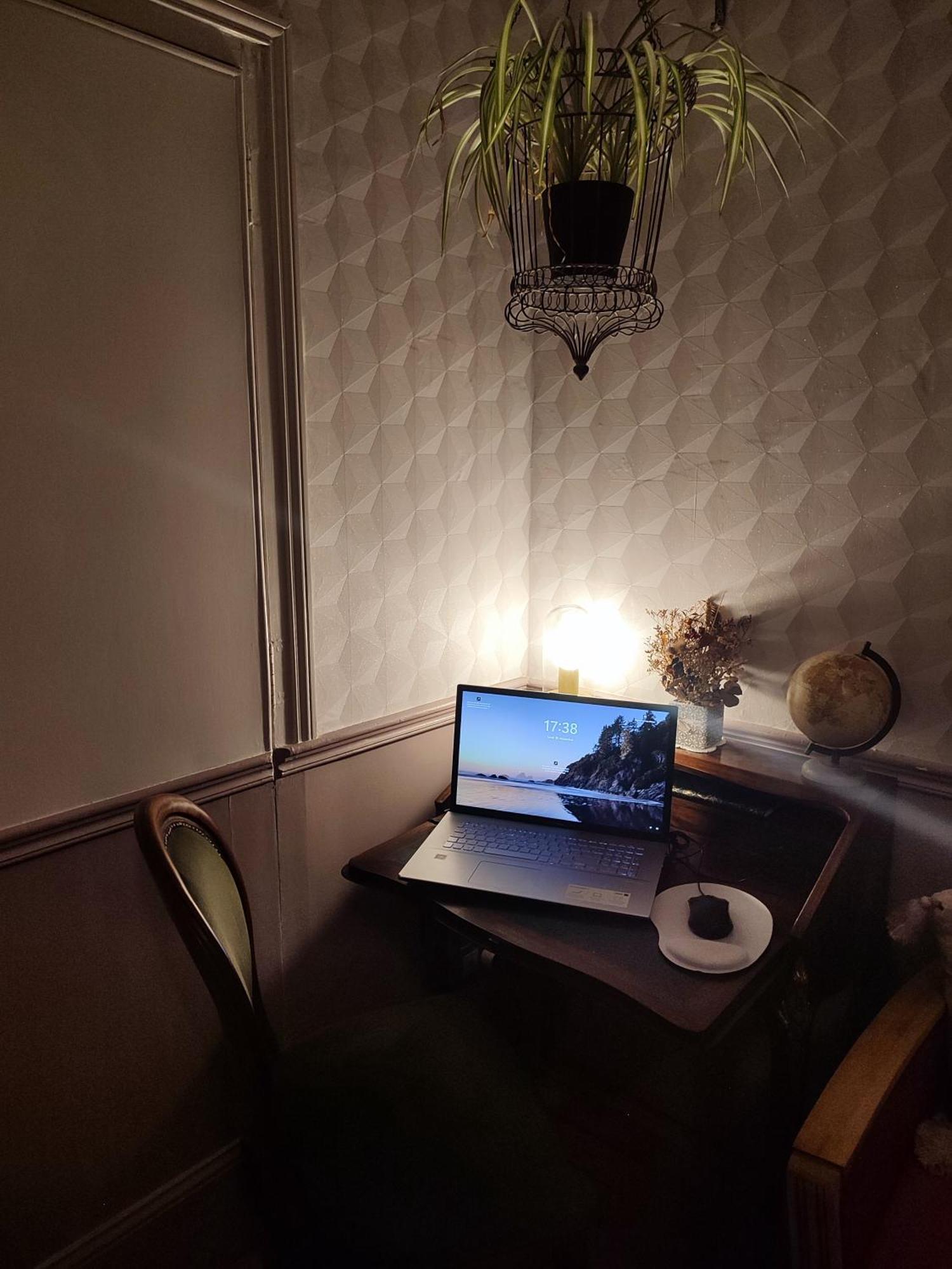 Double Room Private Bathroom