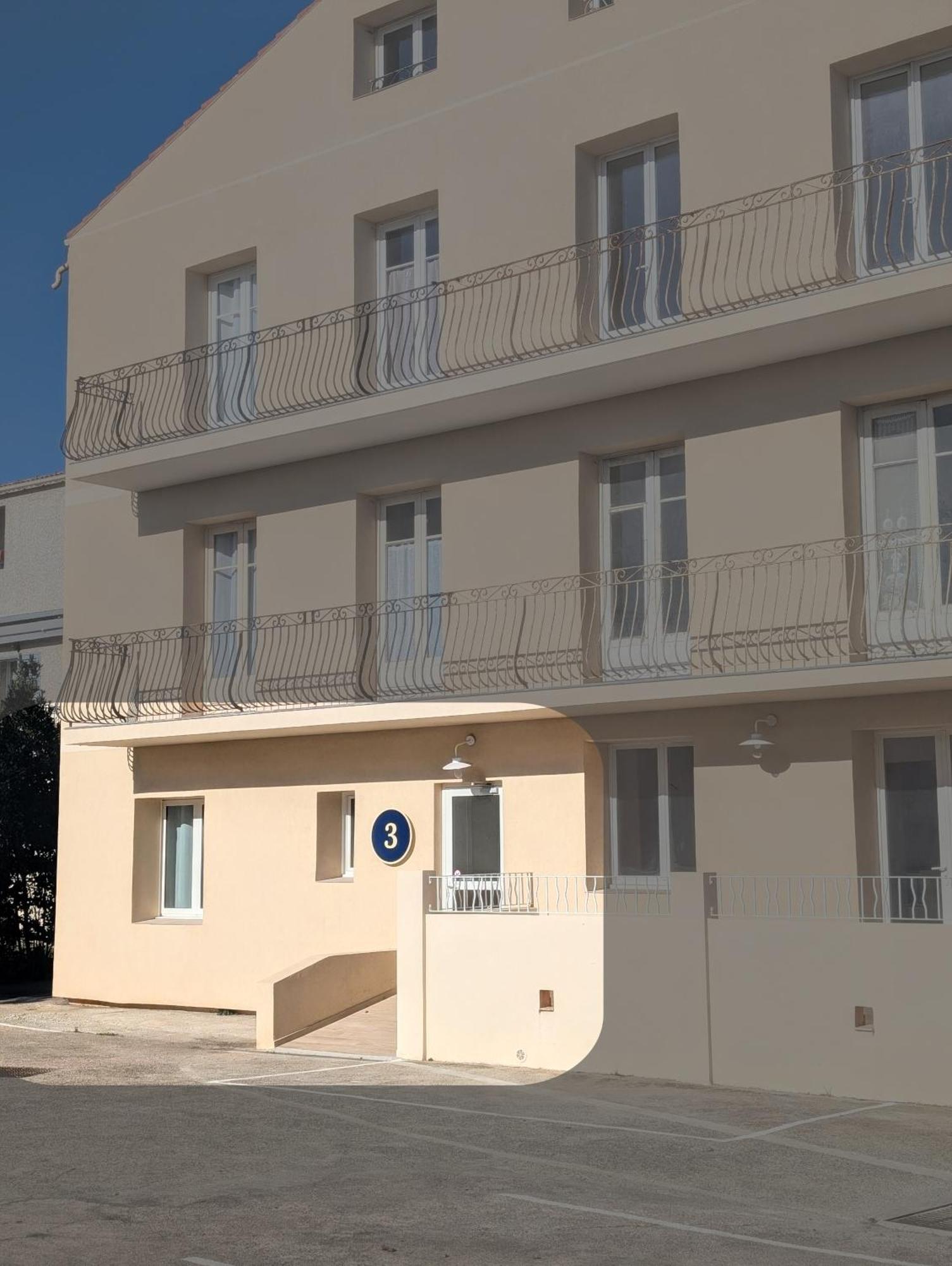Standard Twin Room Ground floor