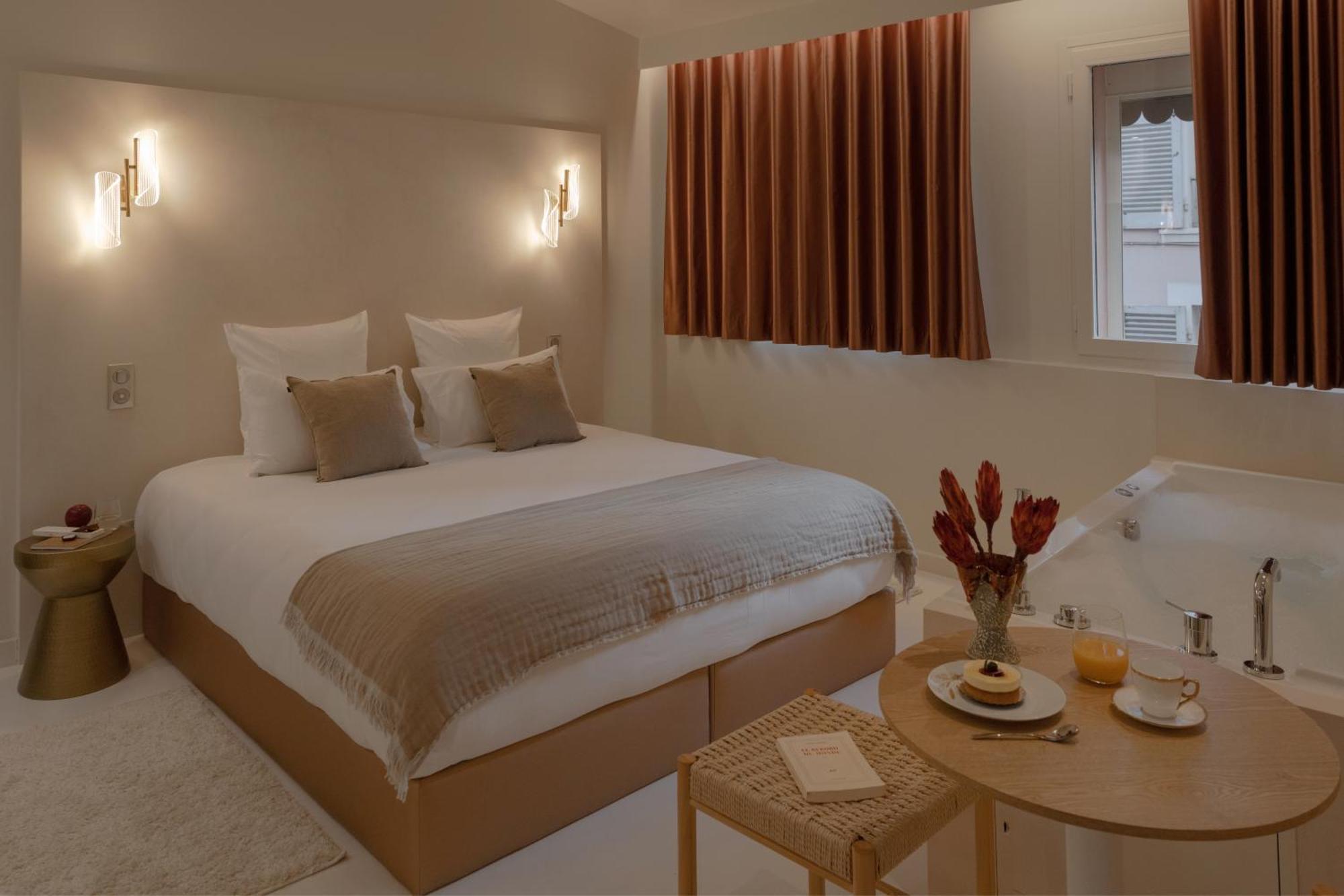 Suite Executive Satin