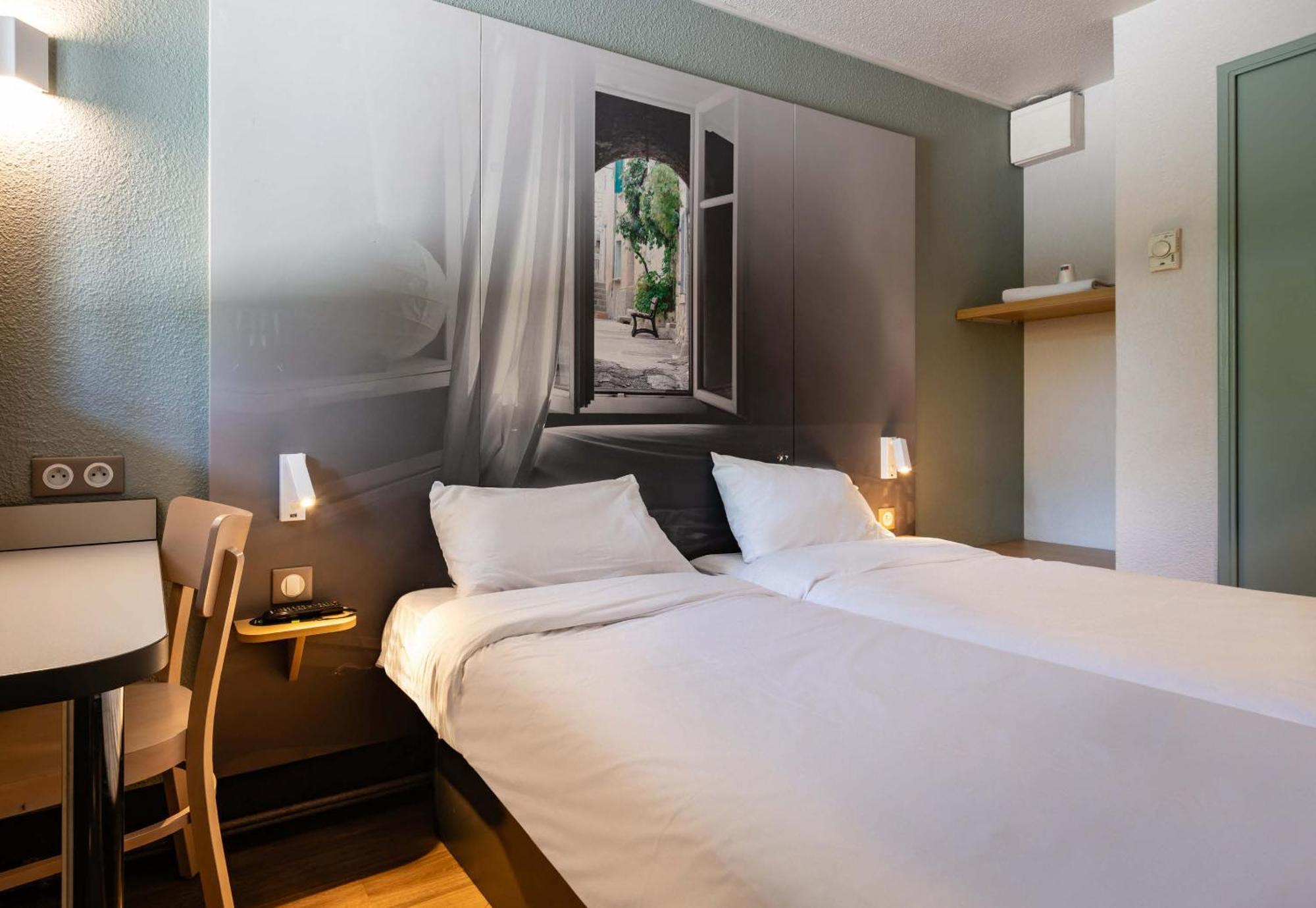 Twin Room Non-Smoking