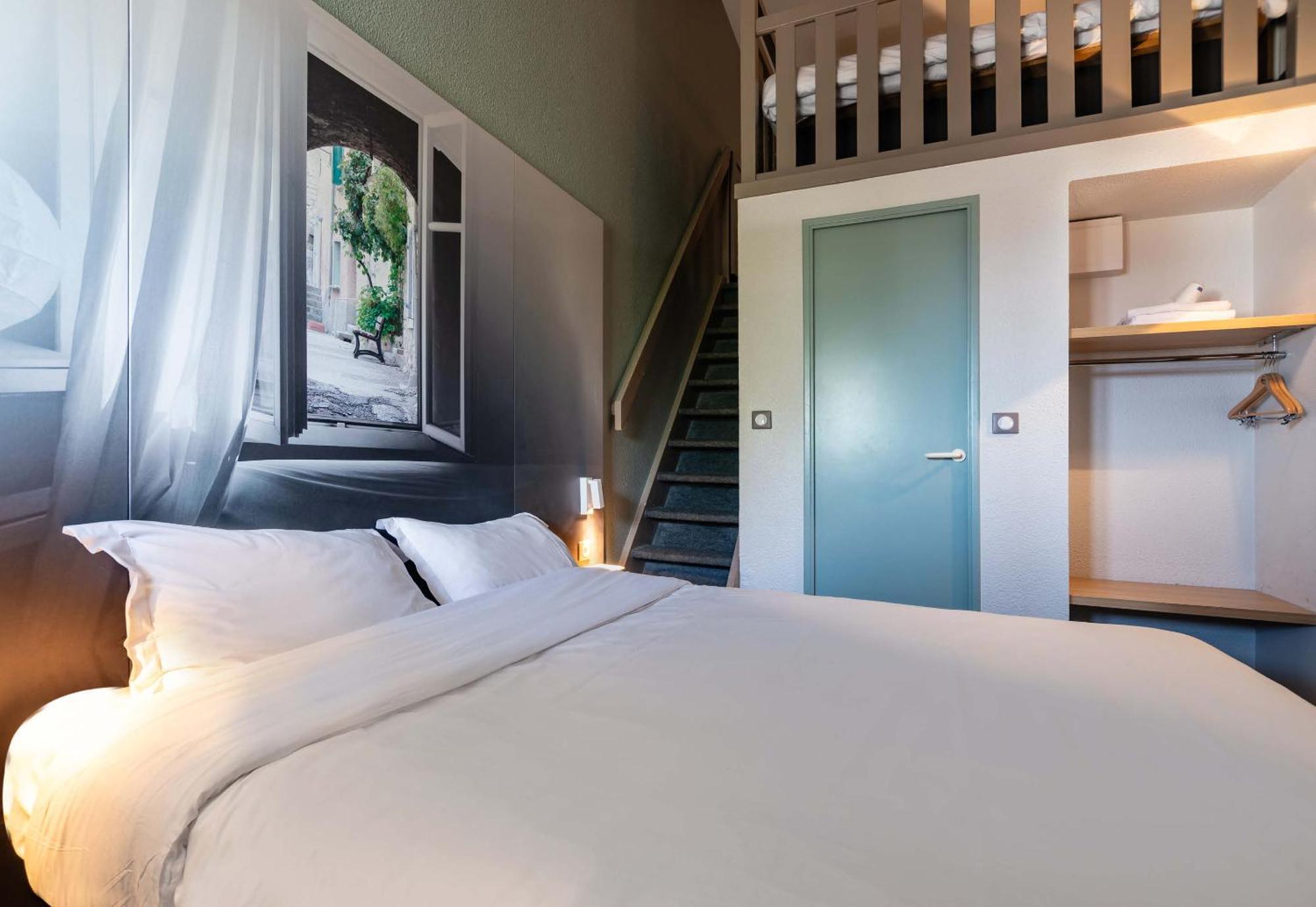 Quadruple Room Non-Smoking
