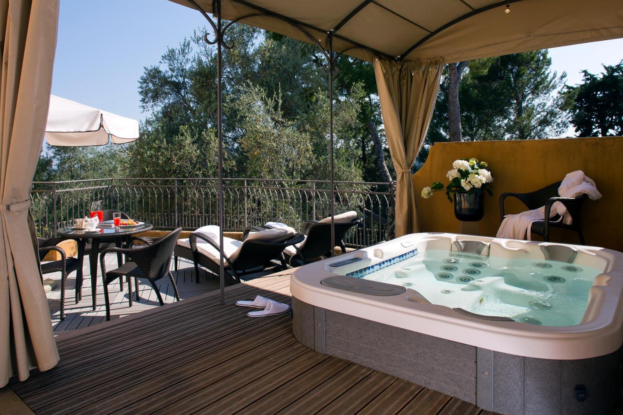 Prestige Suite