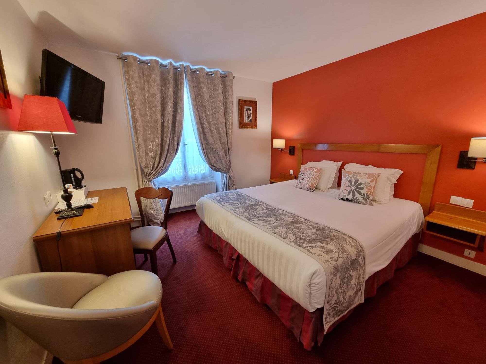 Superior Deluxe Double or Twin Room