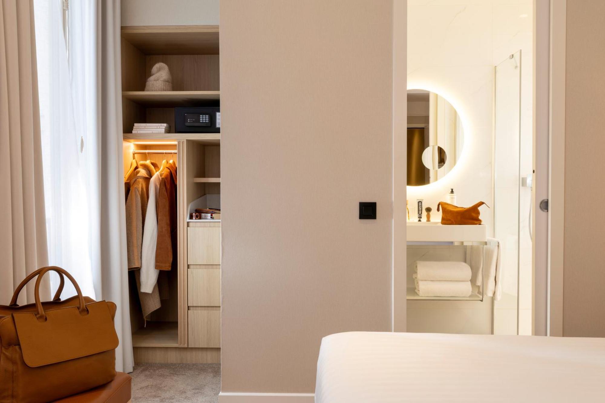 Deluxe double or Twin Room