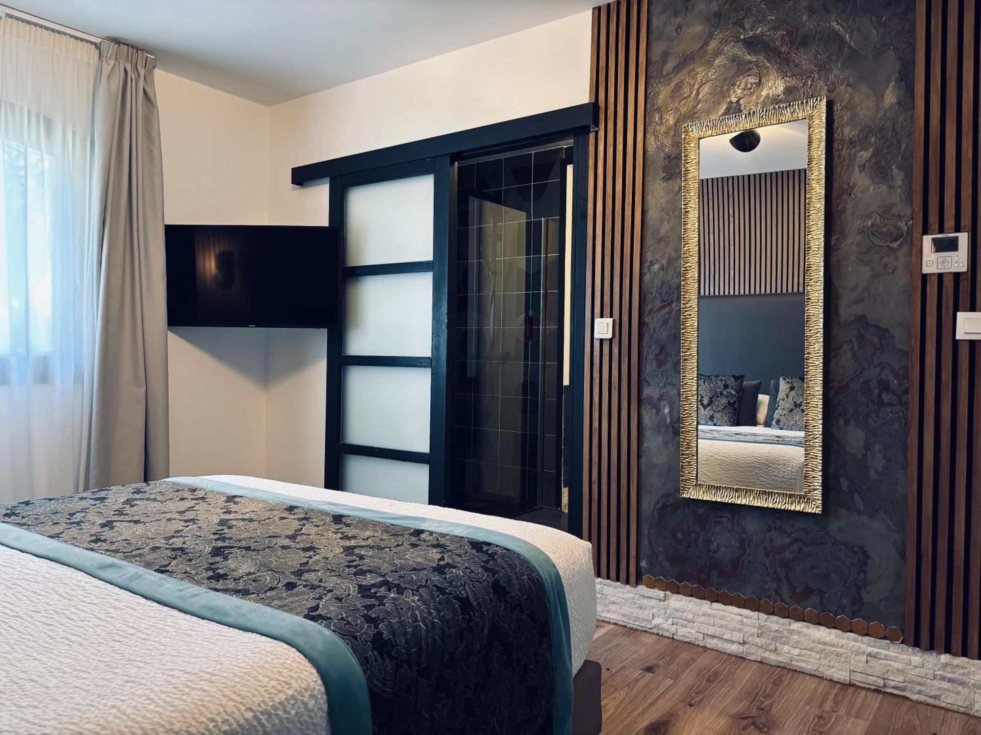 Family triple room