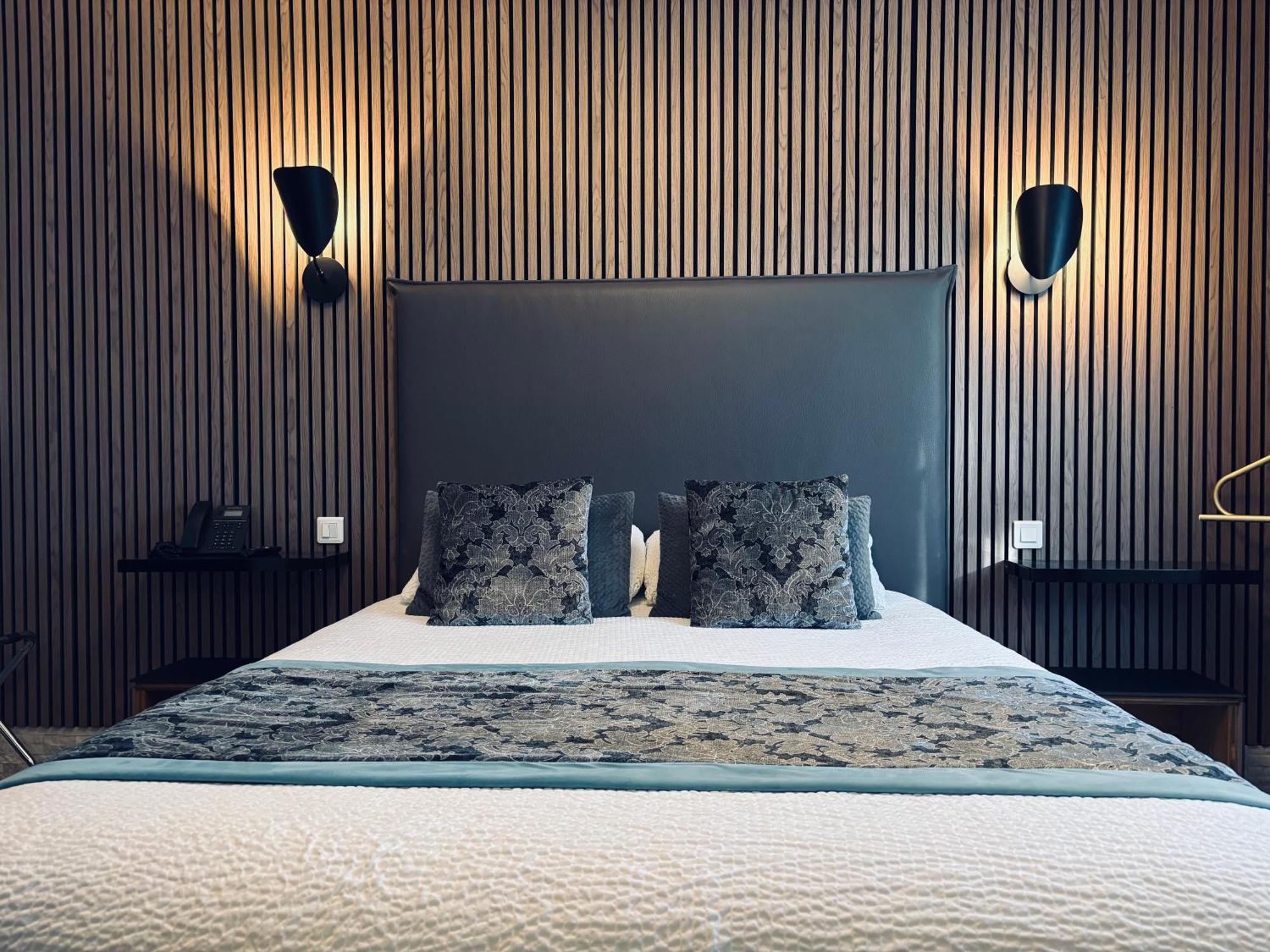 Family triple room