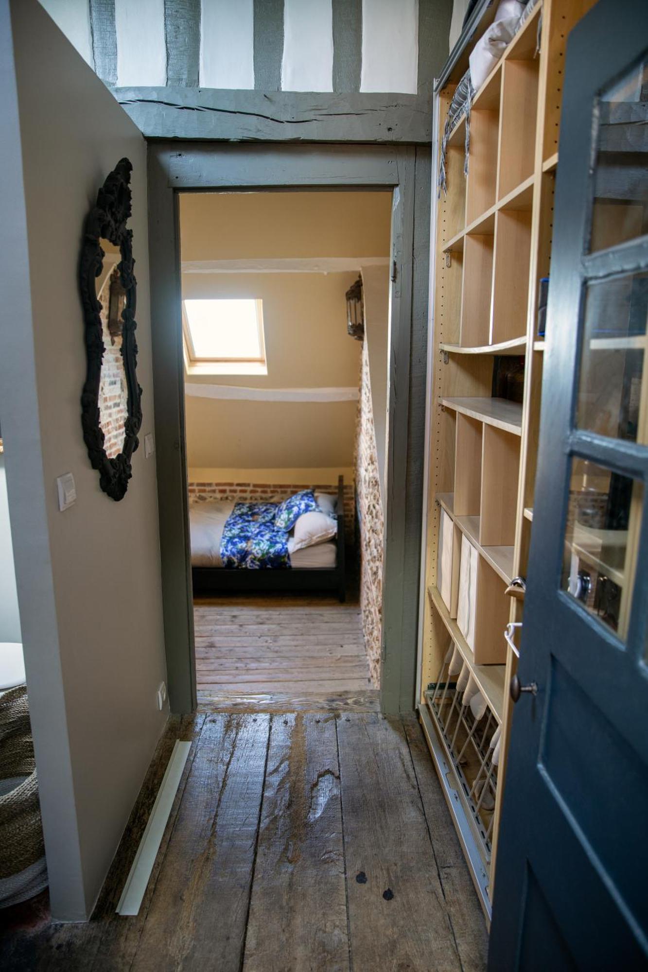 One-Bedroom Apartment Terrace