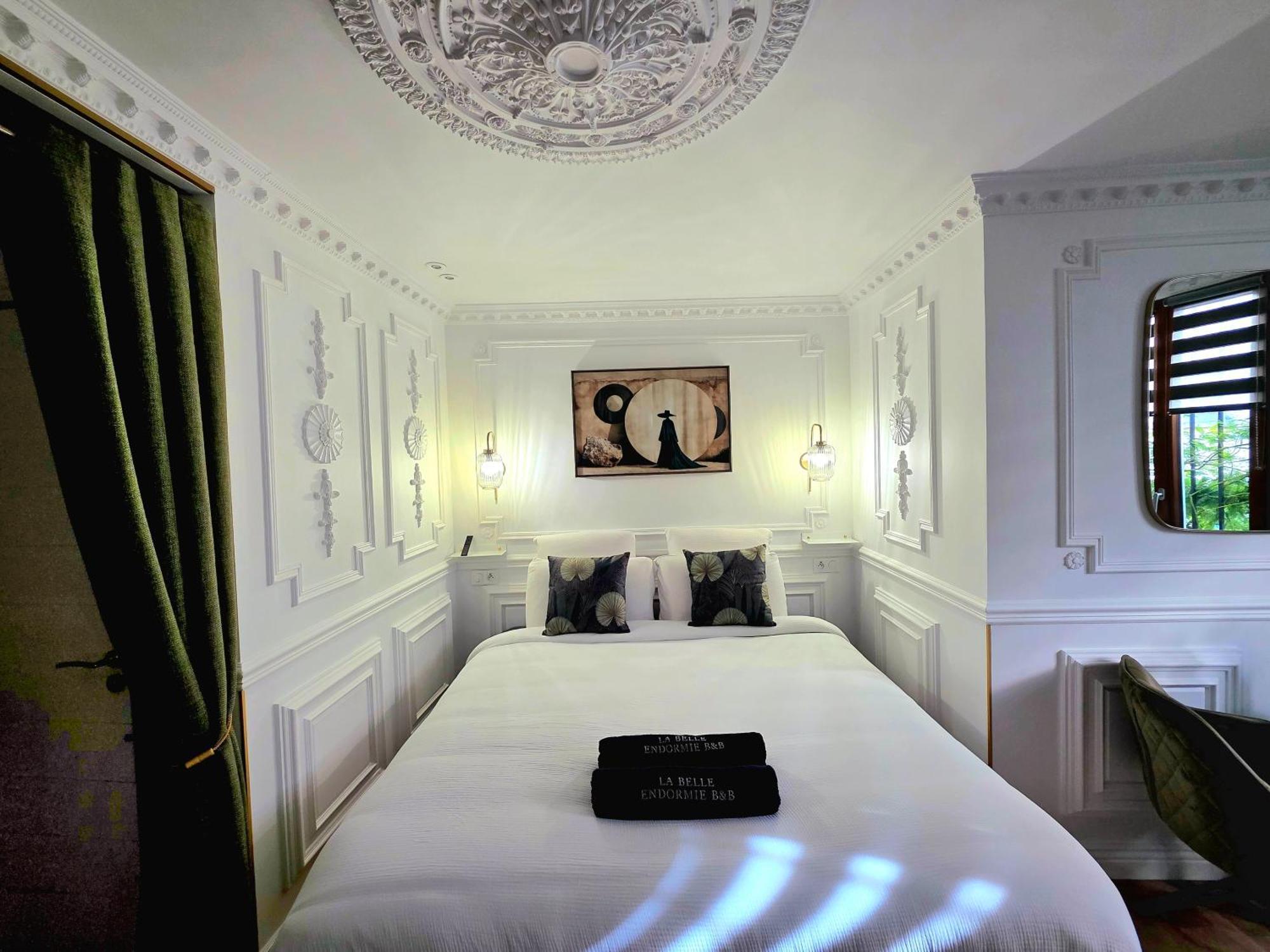 Double Room Private Bathroom