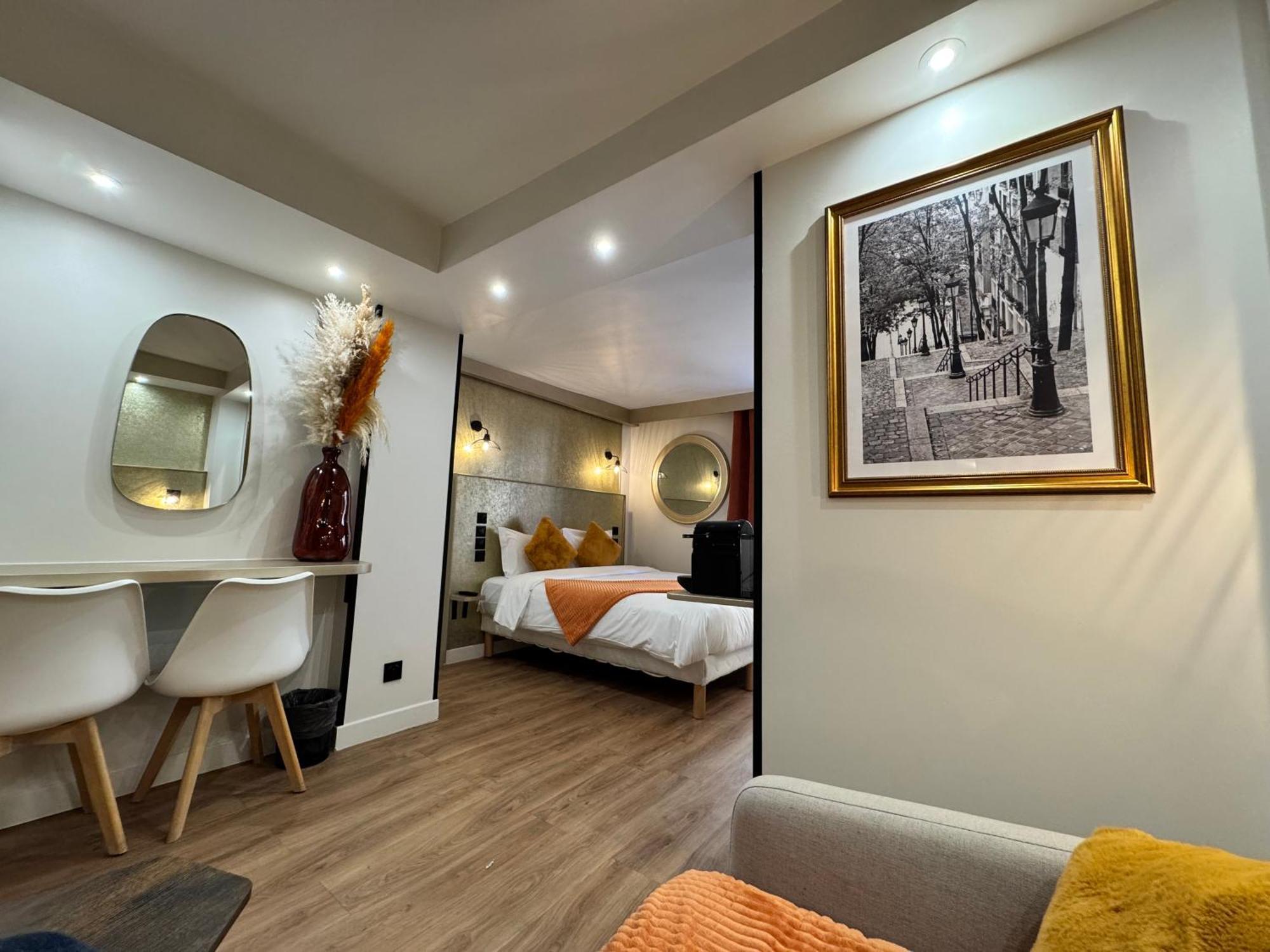 Room Gold Premium