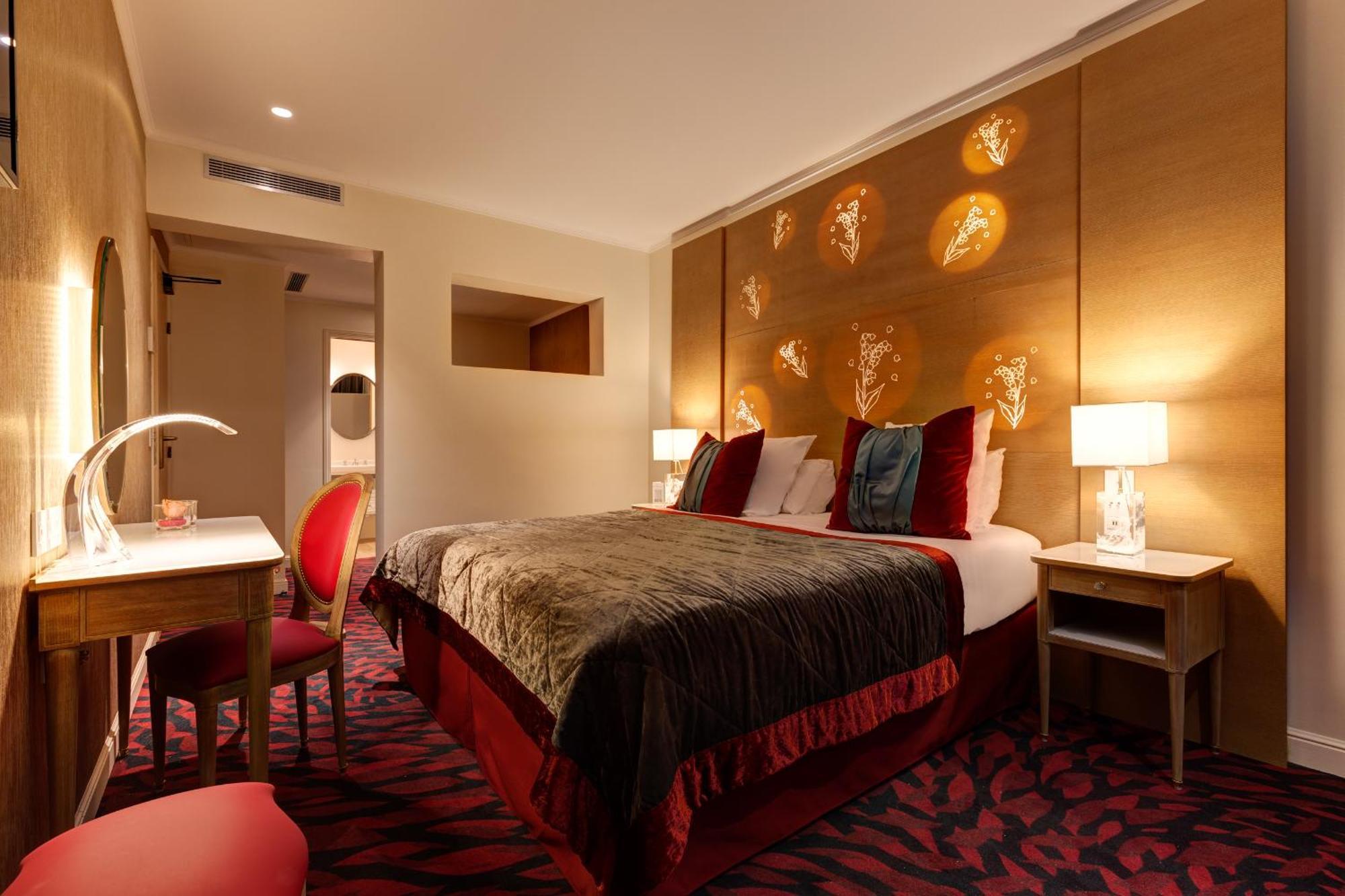 Superior Queen or Twin Room