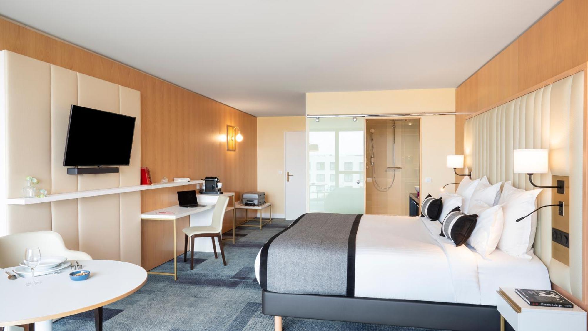 Executive Suite