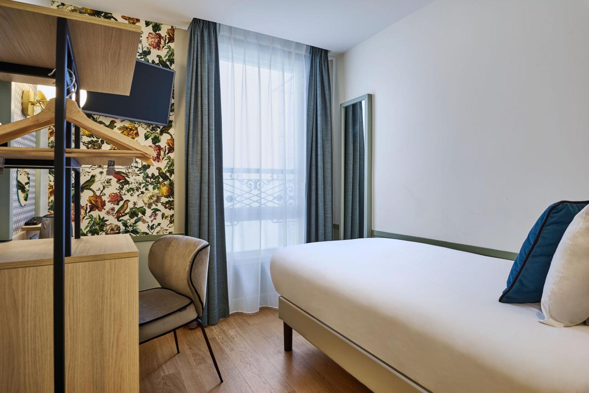 Classic Single Room