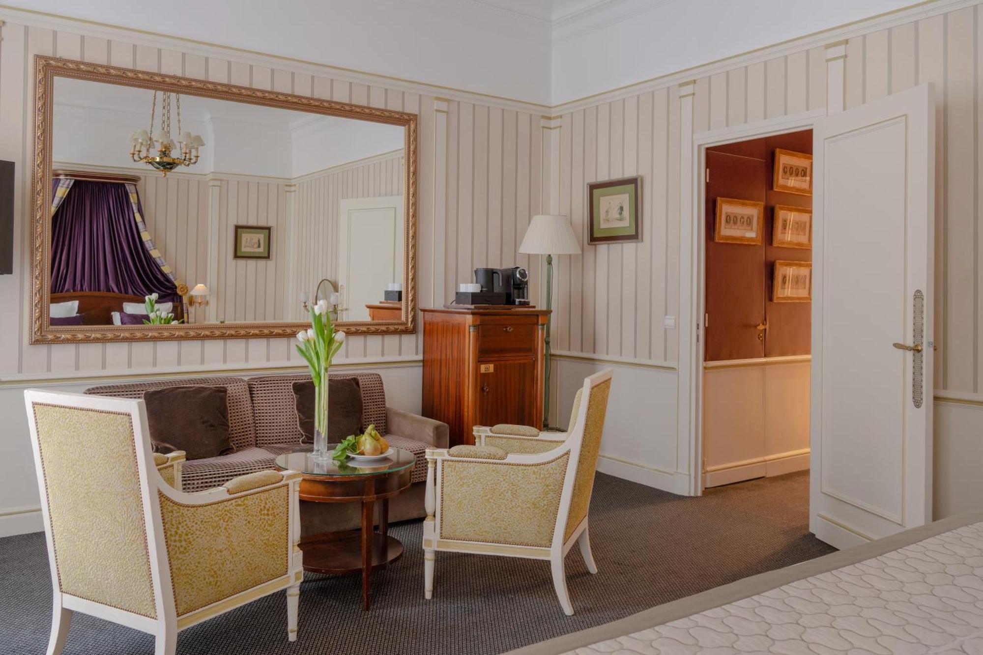 Junior Suite