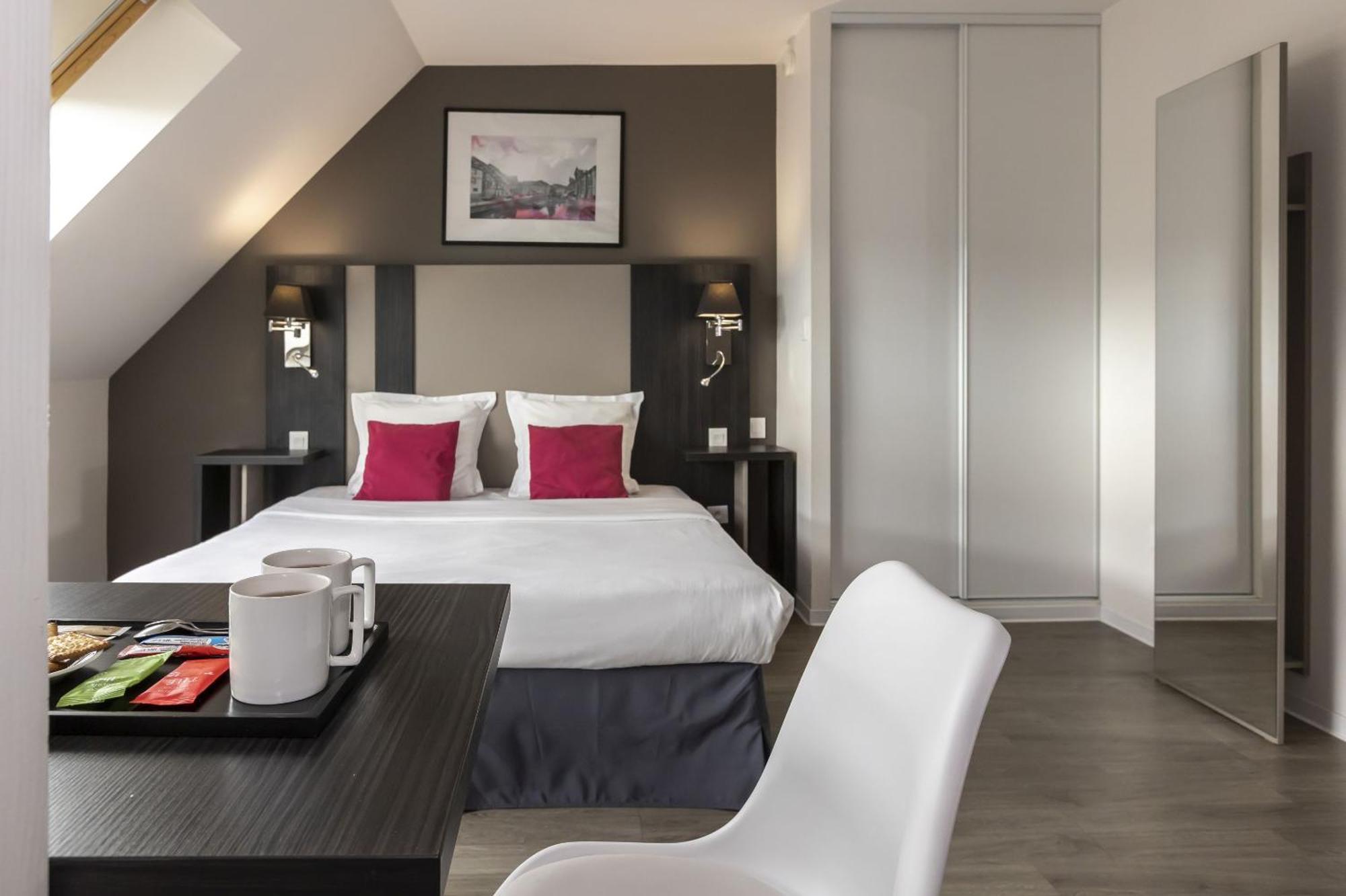 Standard Studio