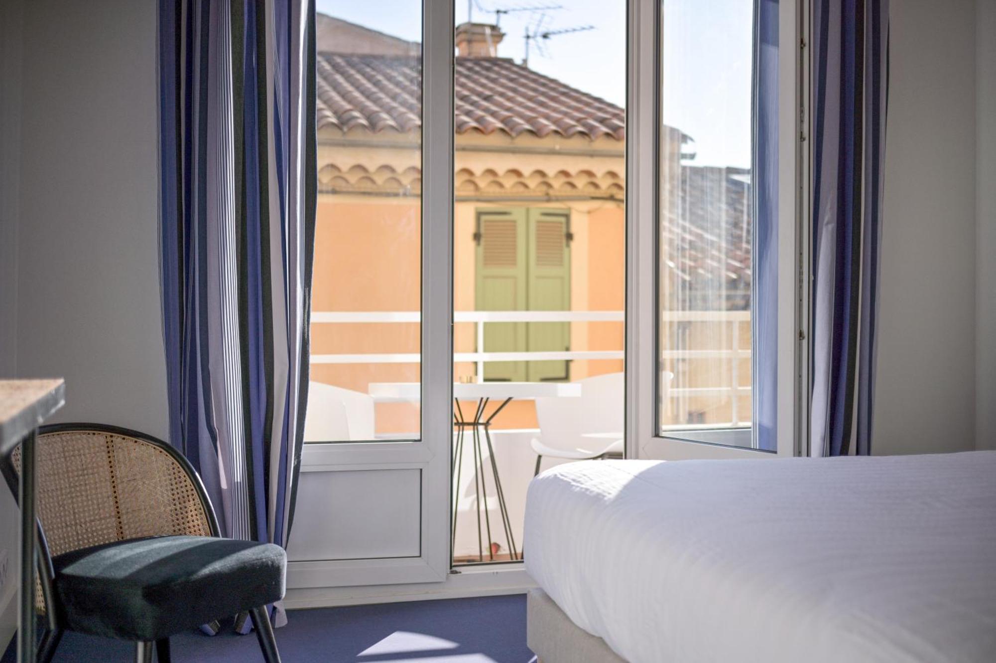 Double Room Balcony Village View no Sea View