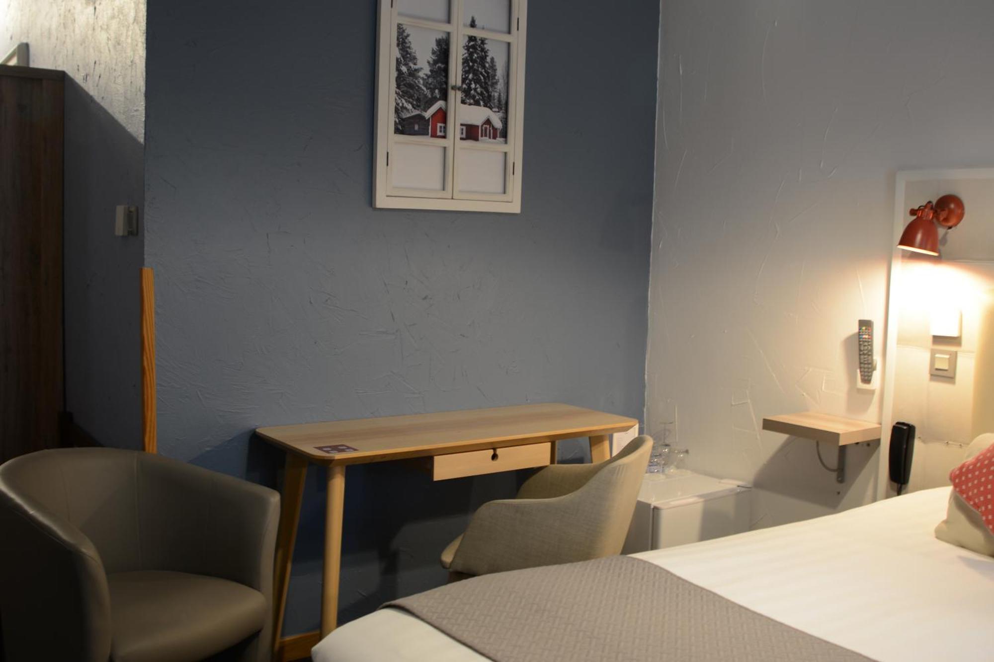 Comfort Double Room Street view