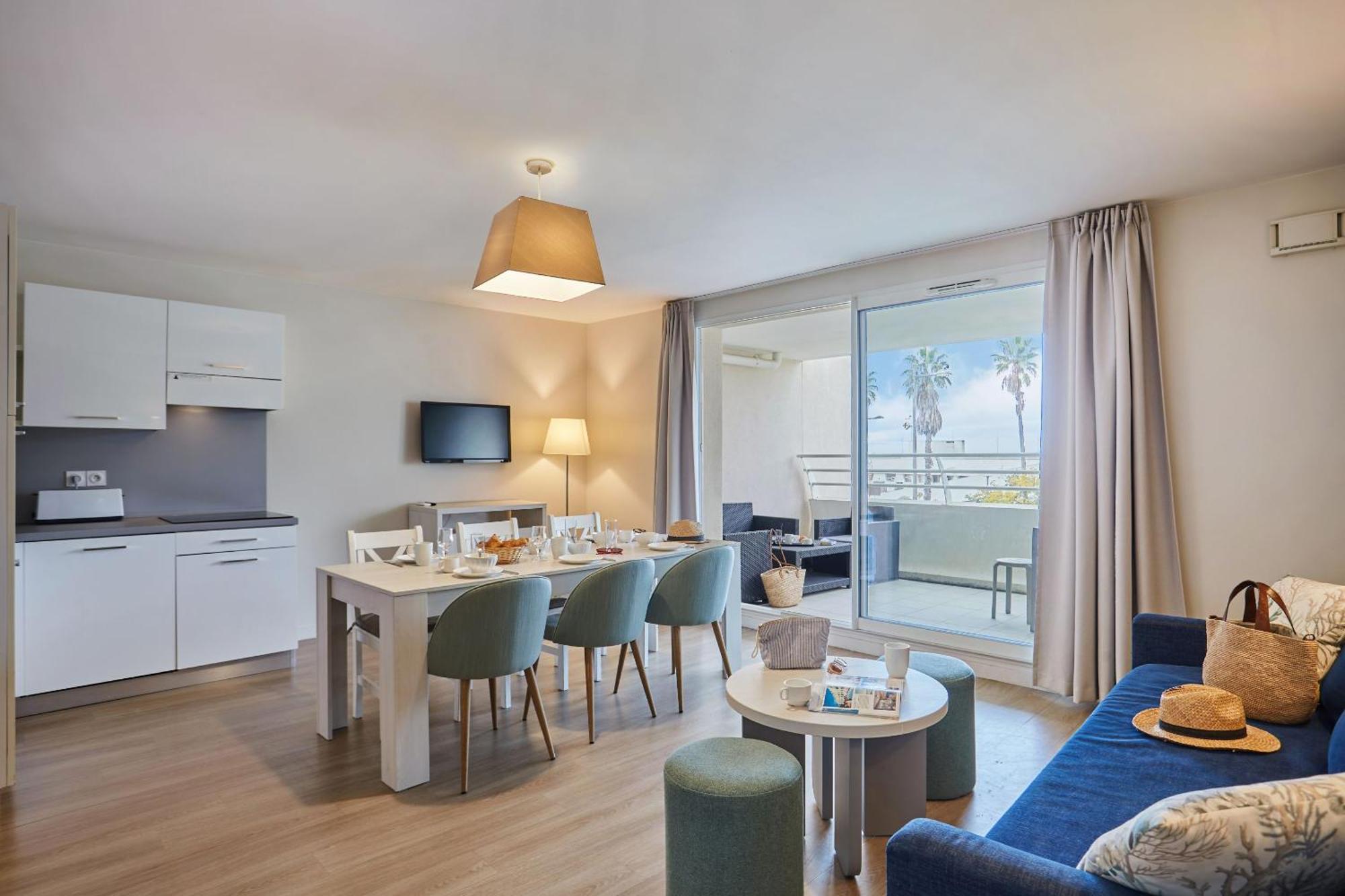 Apartment Sea View