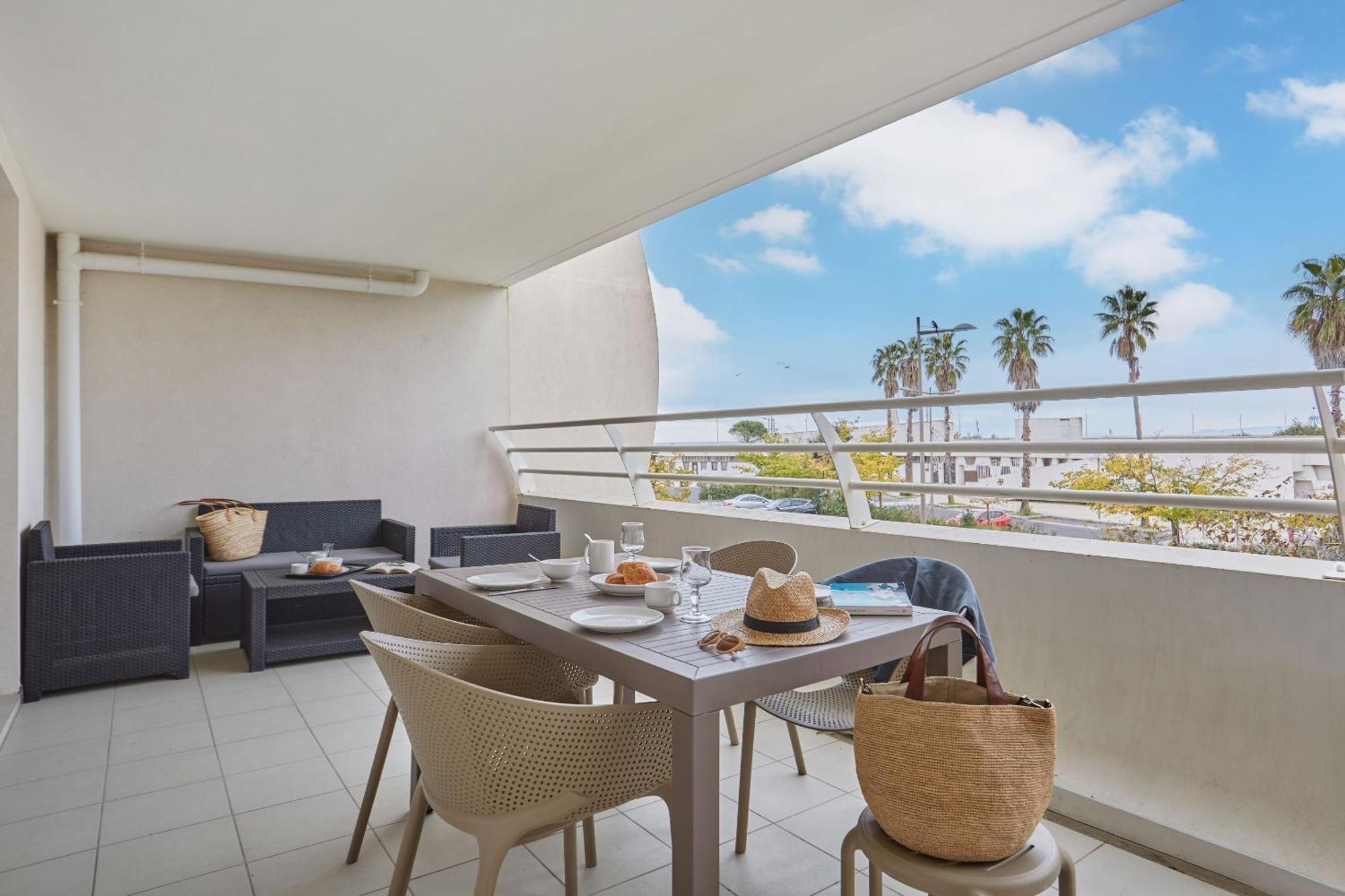 Apartment Sea View