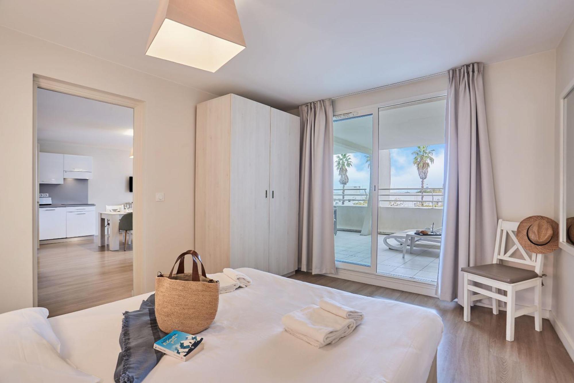 Apartment Sea View