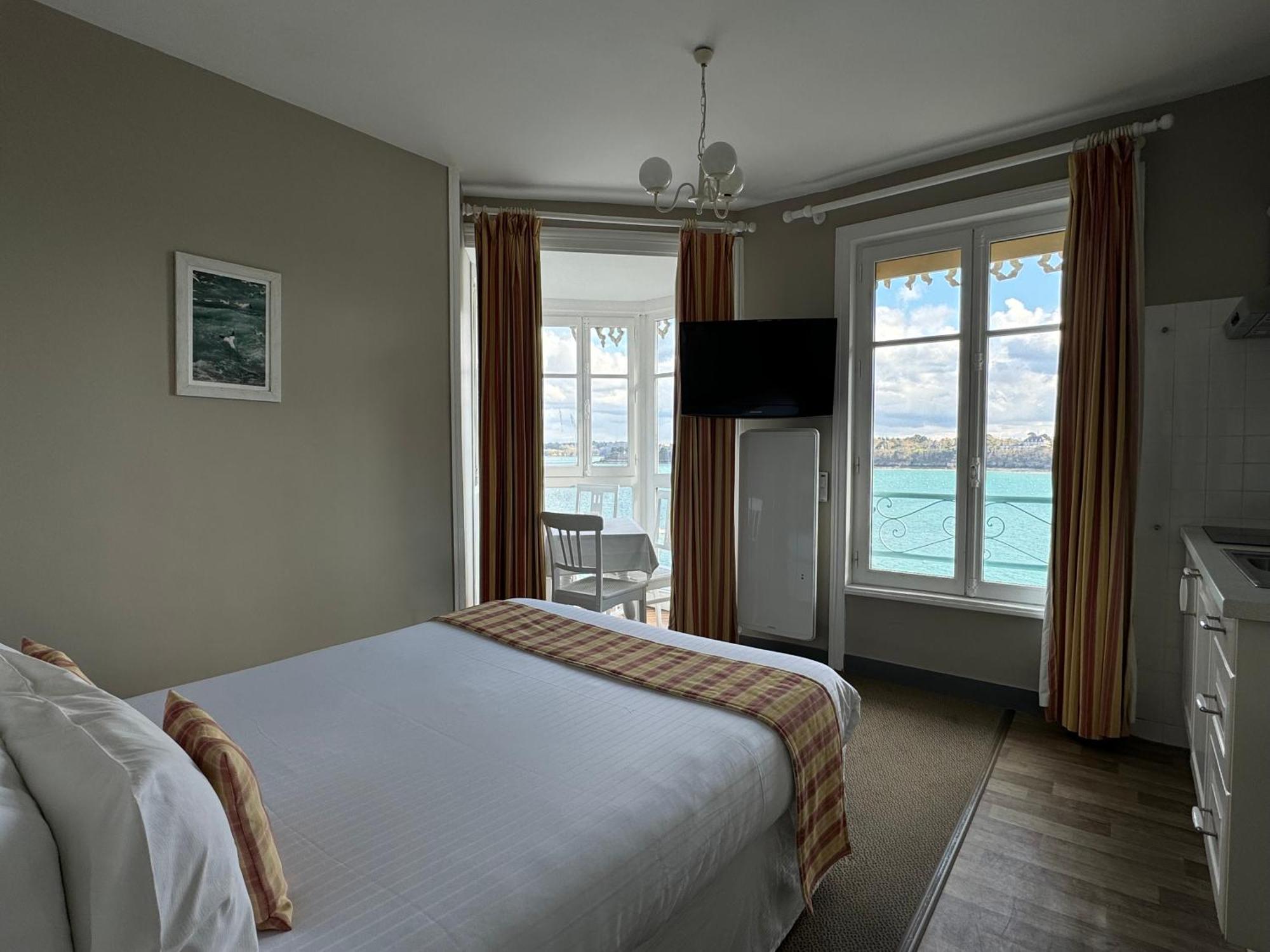 Apartment Sea View Villa Gulf Stream