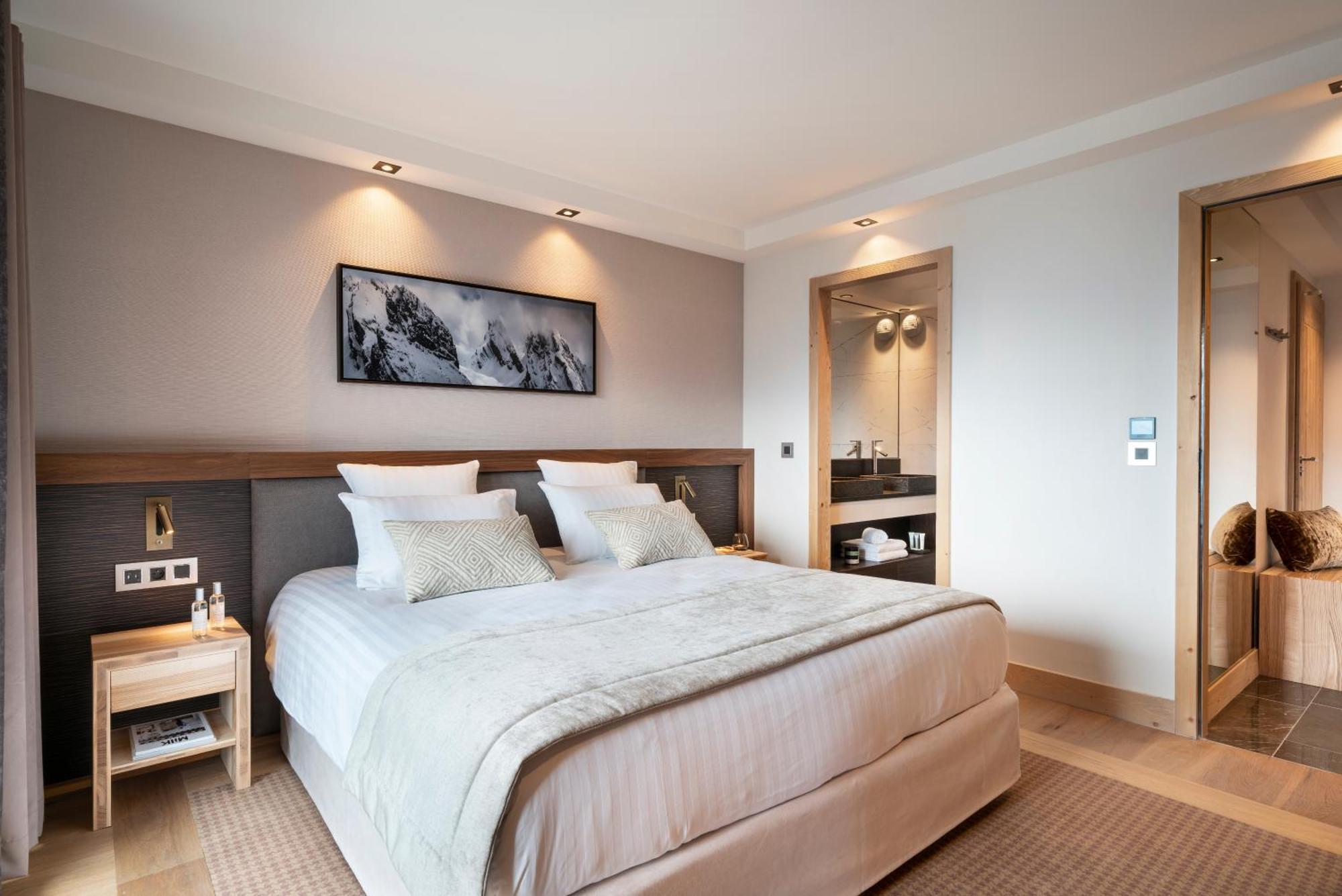Deluxe Room Spa Access