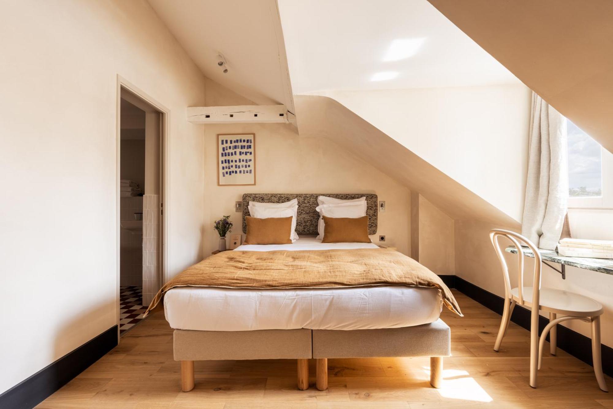 Luxury Triple Room