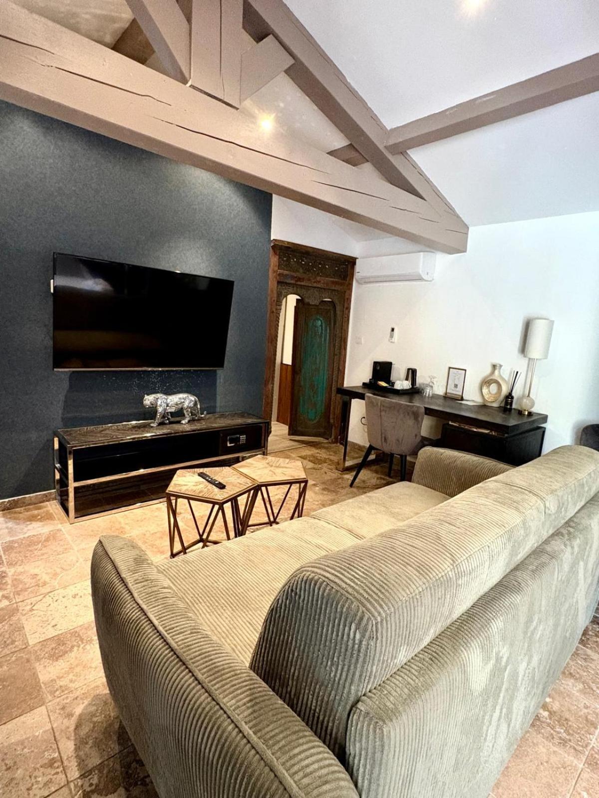 Suite Private Pool