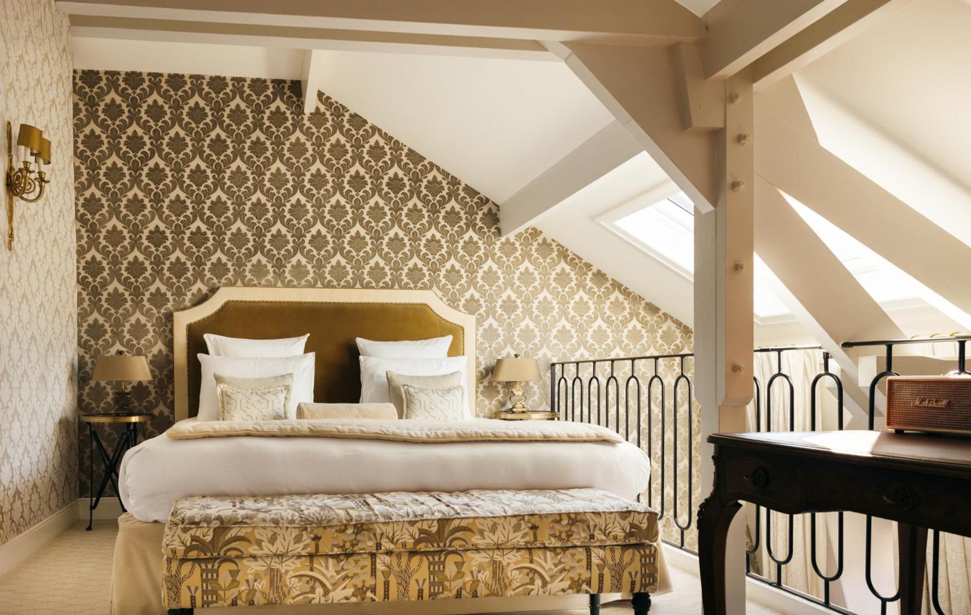 Deluxe Junior Suite