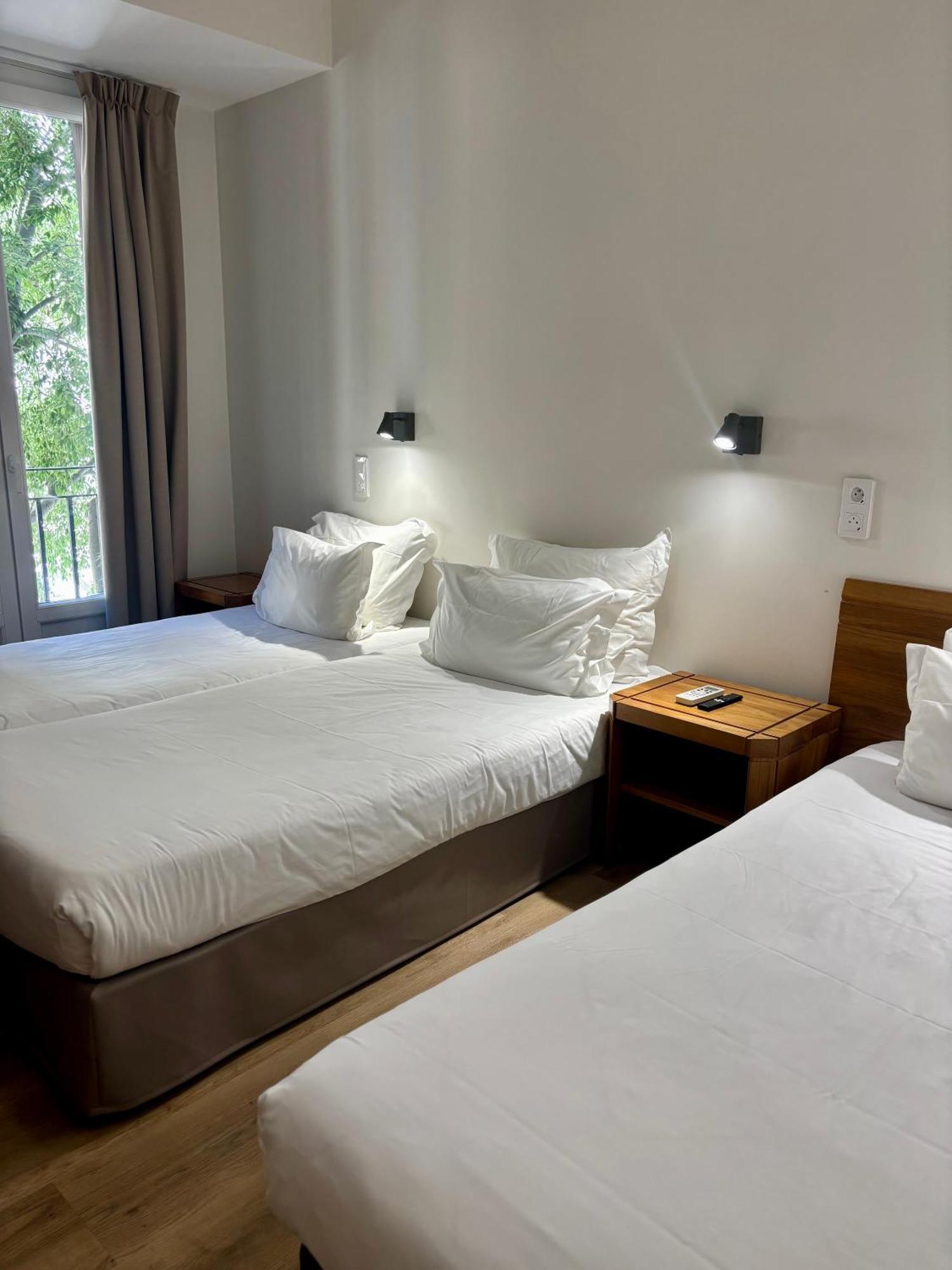 Basic Triple Room
