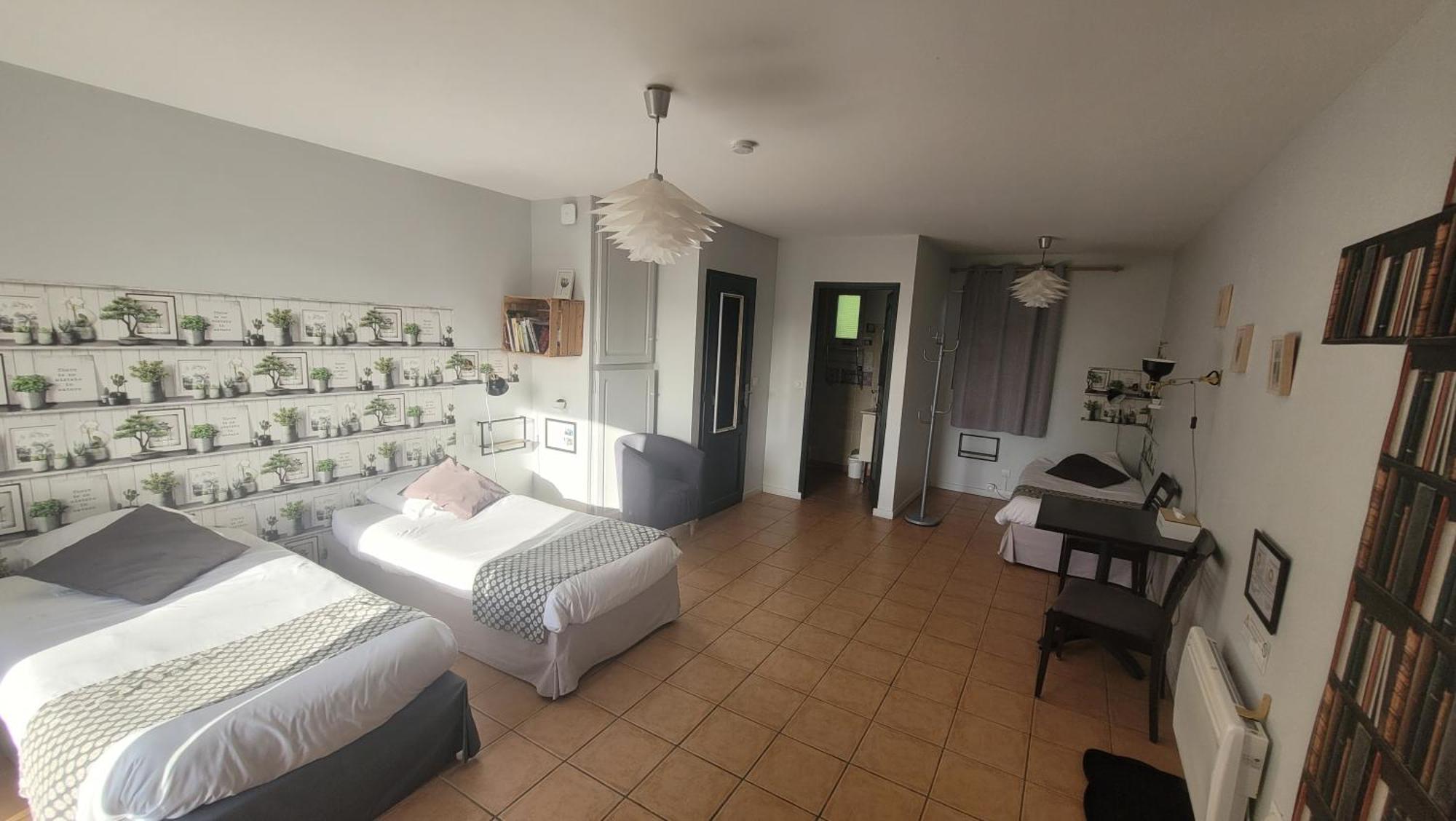 Triple Room
