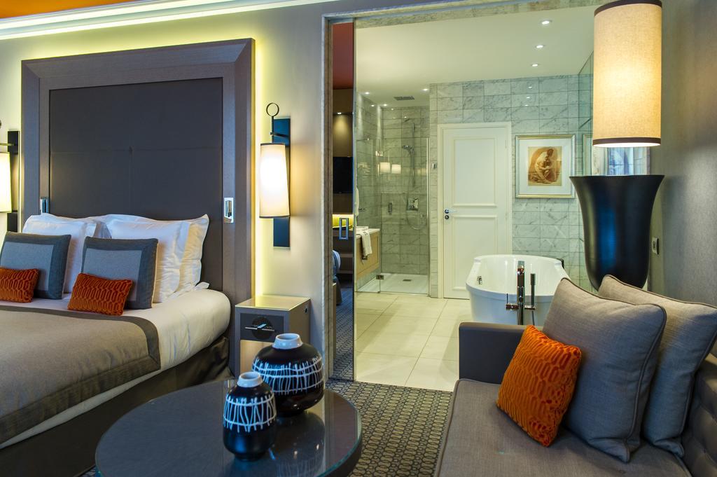Junior Suite 4