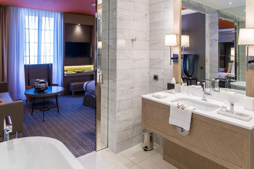 Junior Suite 4