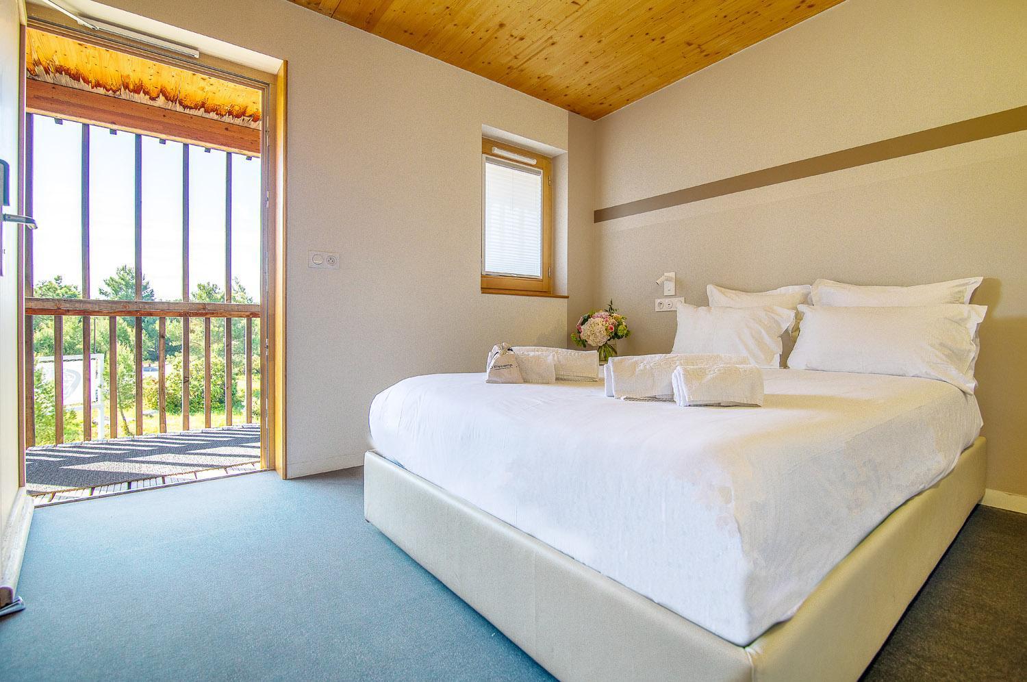 Eco Lodge Room