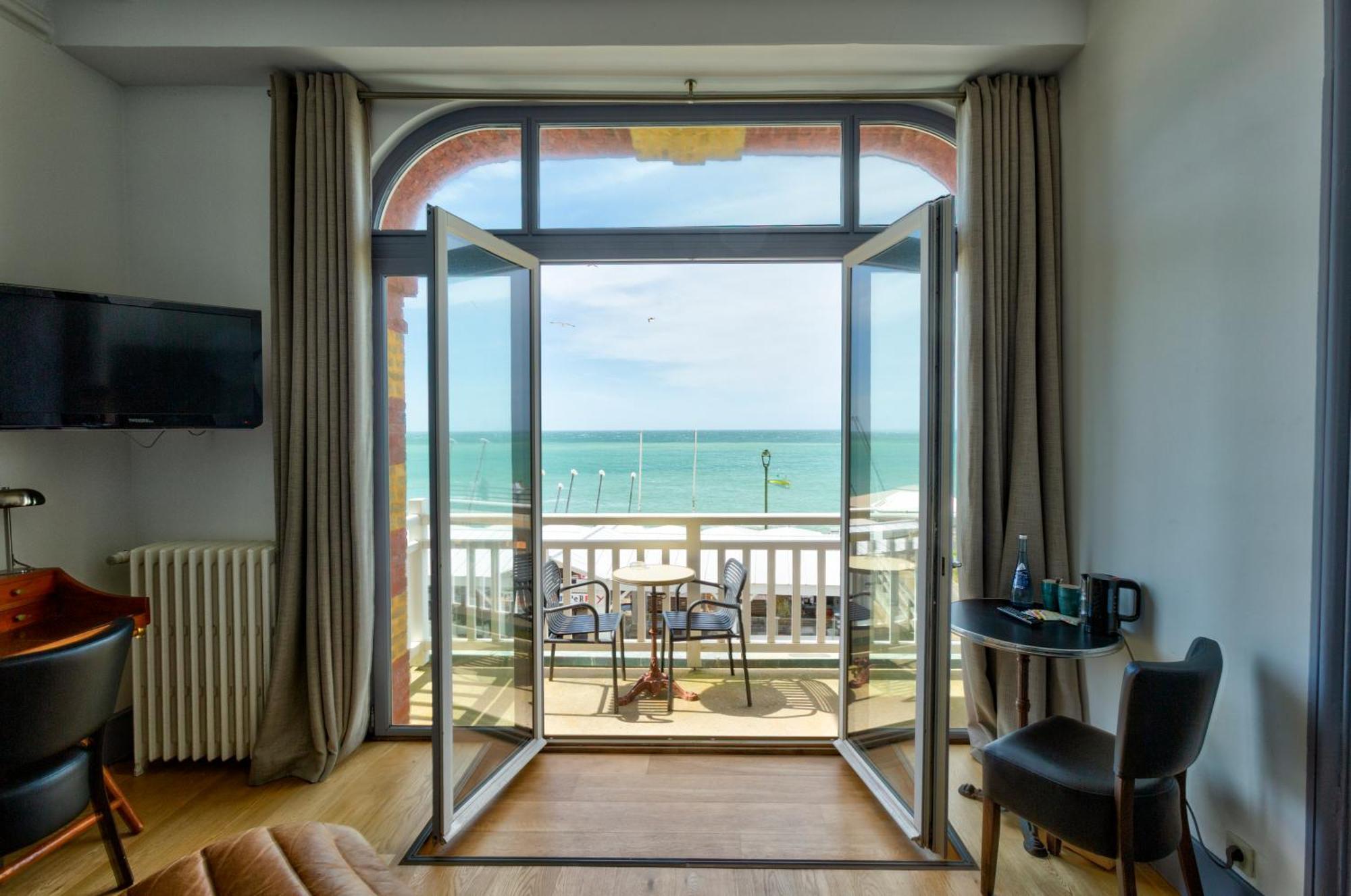 Double Room Balcony Sea View