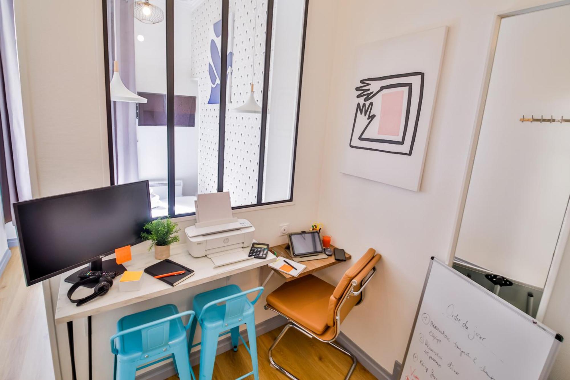 Standard Studio