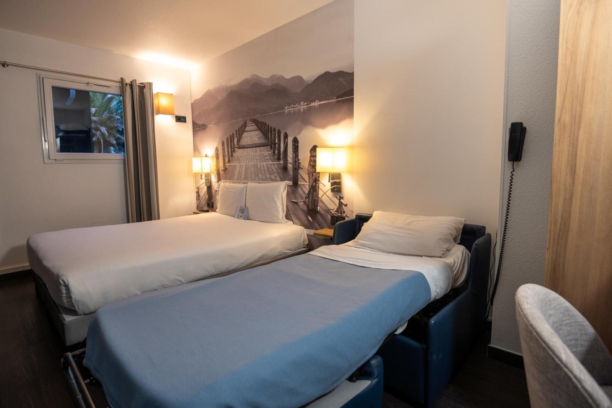 Triple Room 1 Double 1 Single Bed