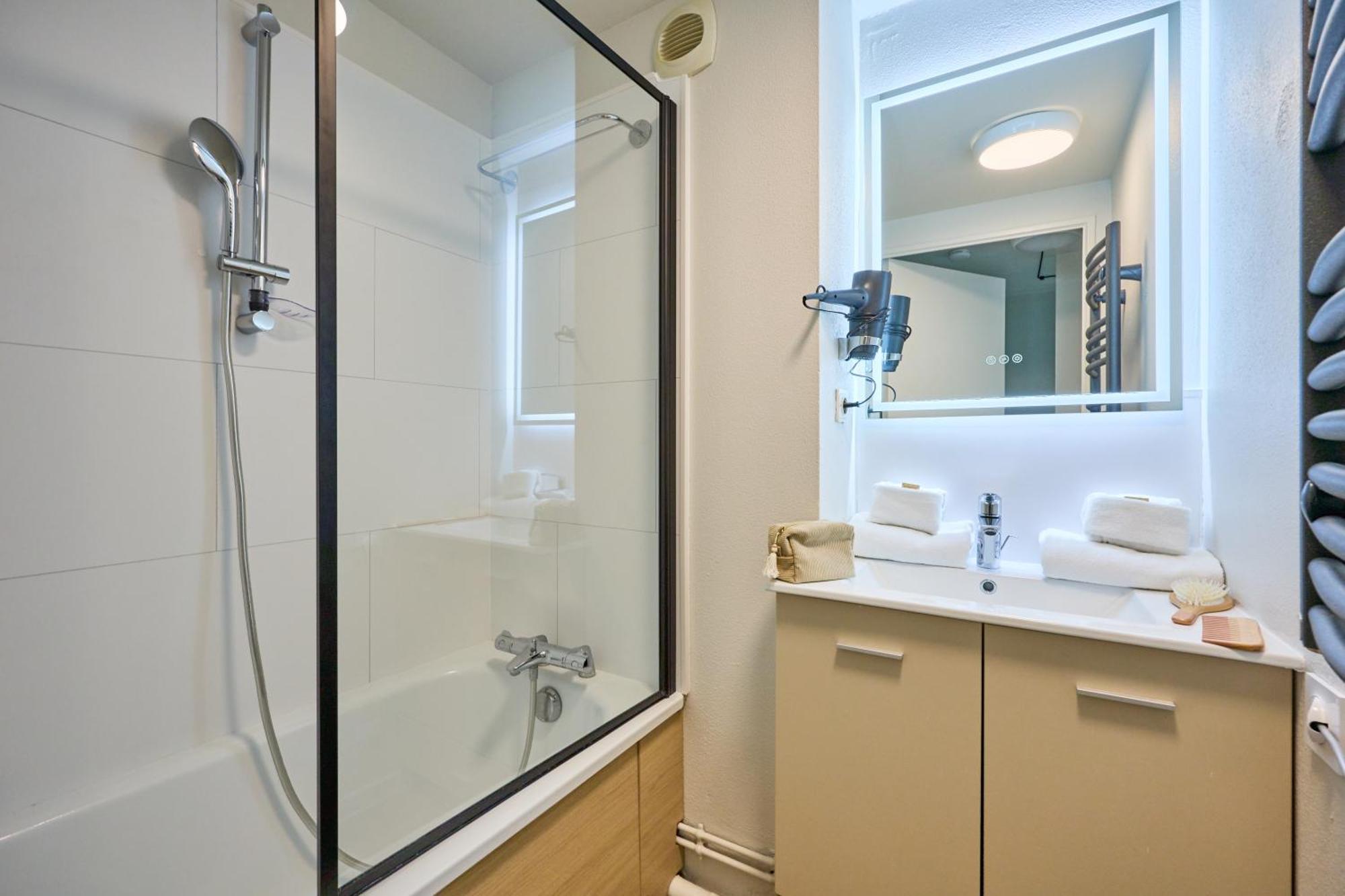 Superior One-Bedroom Duplex Apartment Balcony
