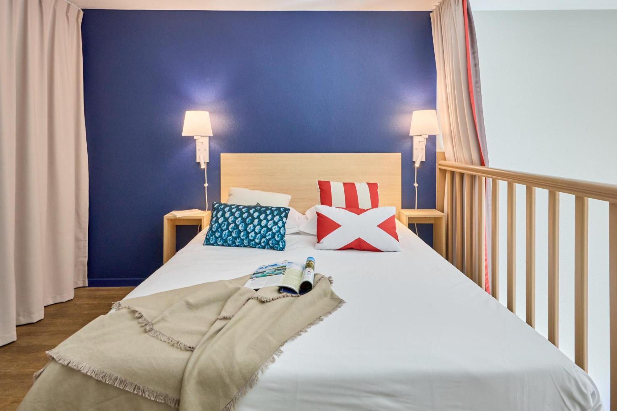 Superior One-Bedroom Duplex Apartment Balcony