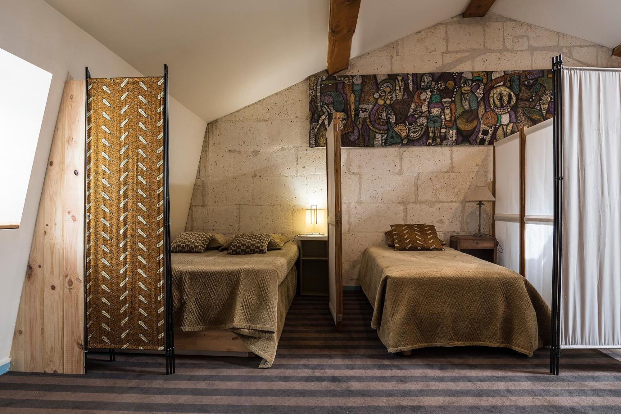 6-Bed Mixed Dormitory Room
