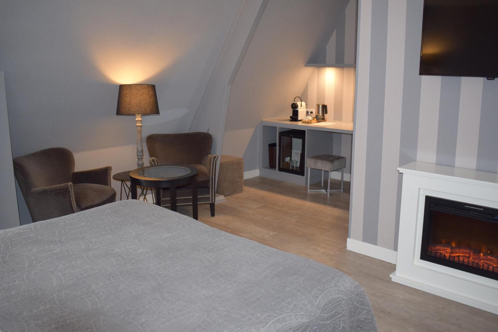Harmony Room