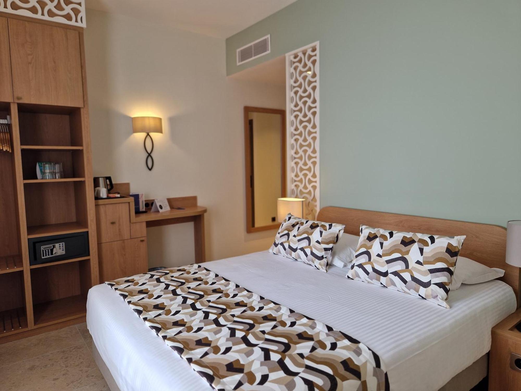 Double Room Sea View Annex Building access by stairs