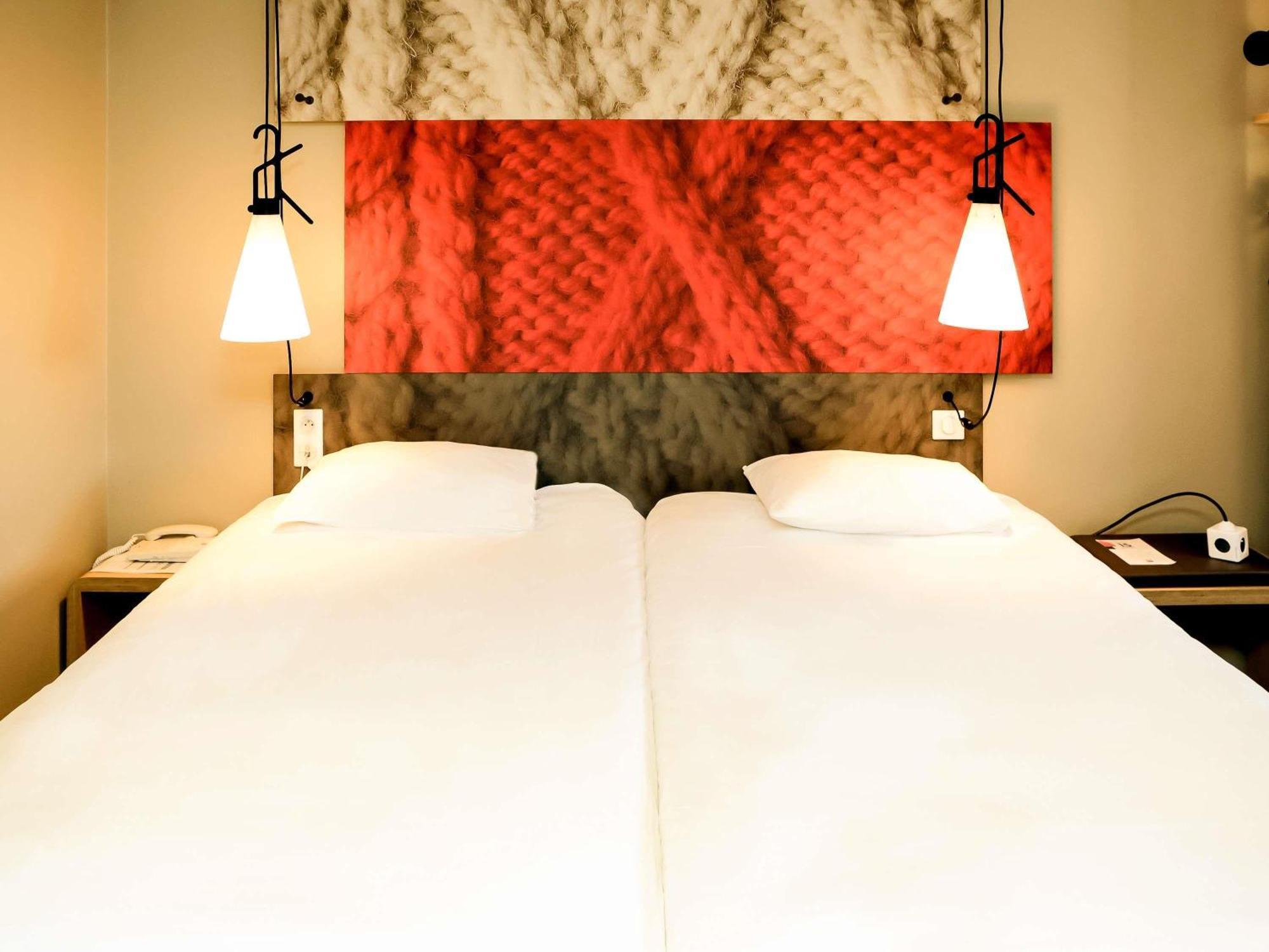 Standard Room 2 Single Beds