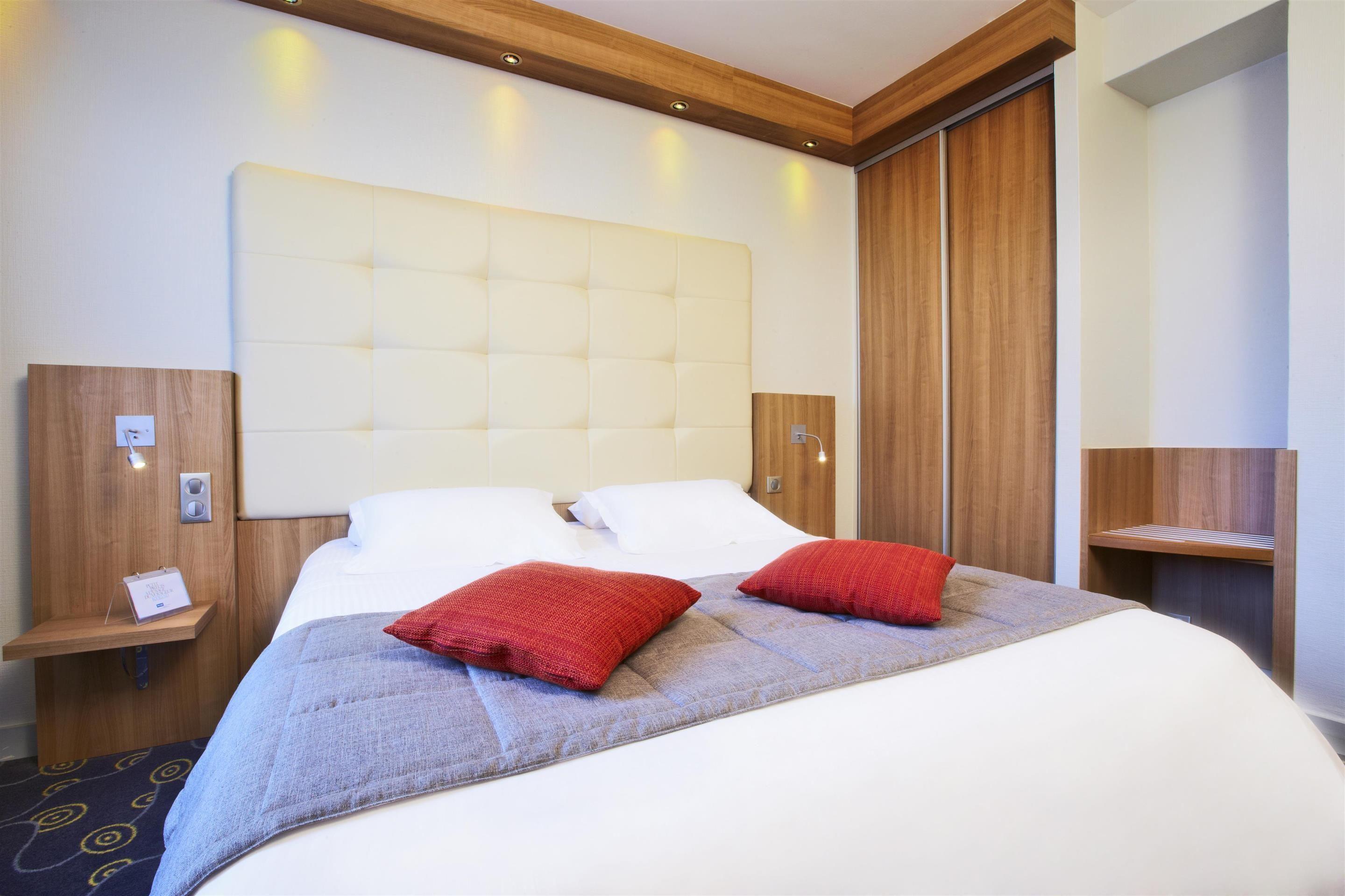 1 Double Bed