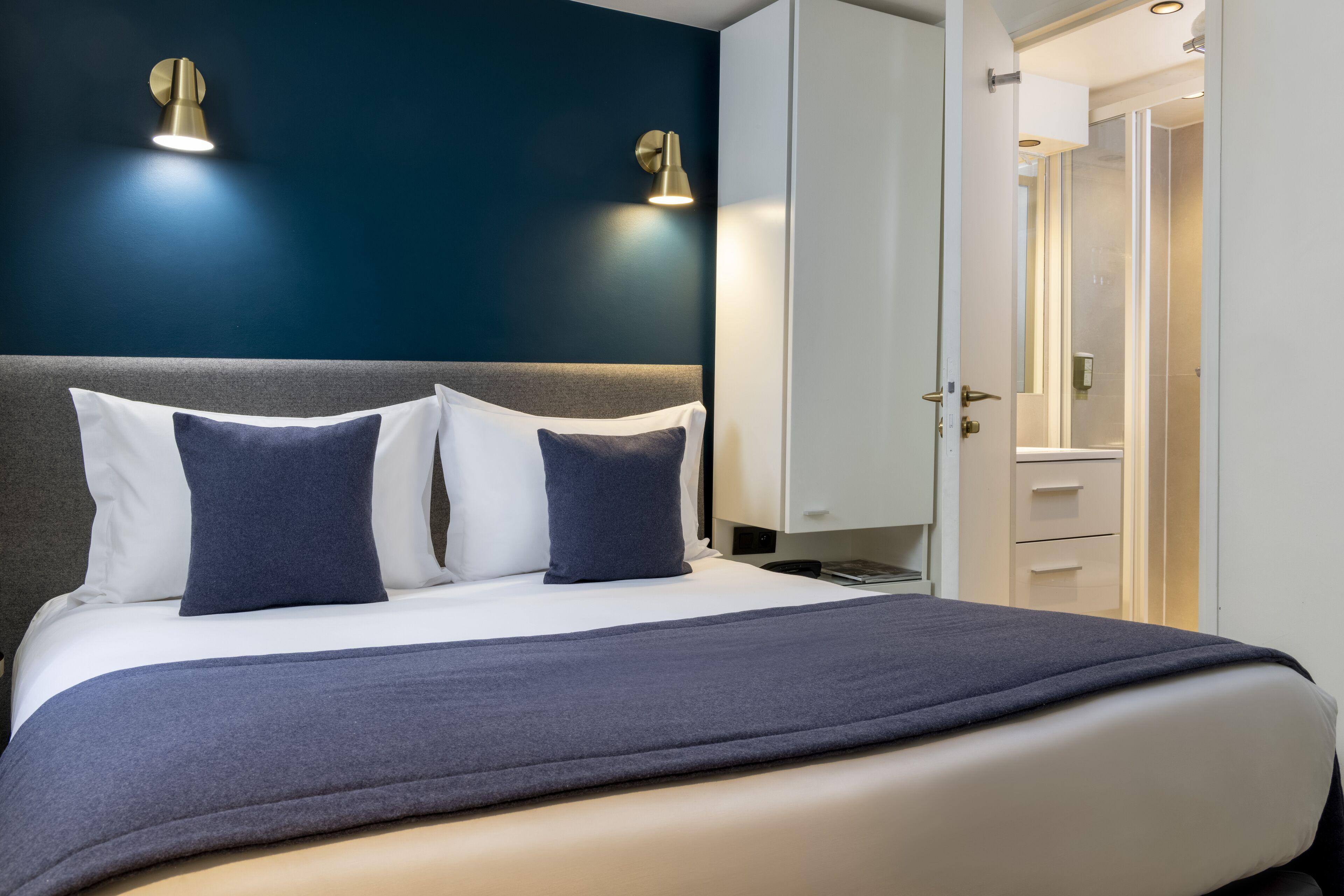 Two Adjoining Double Rooms
