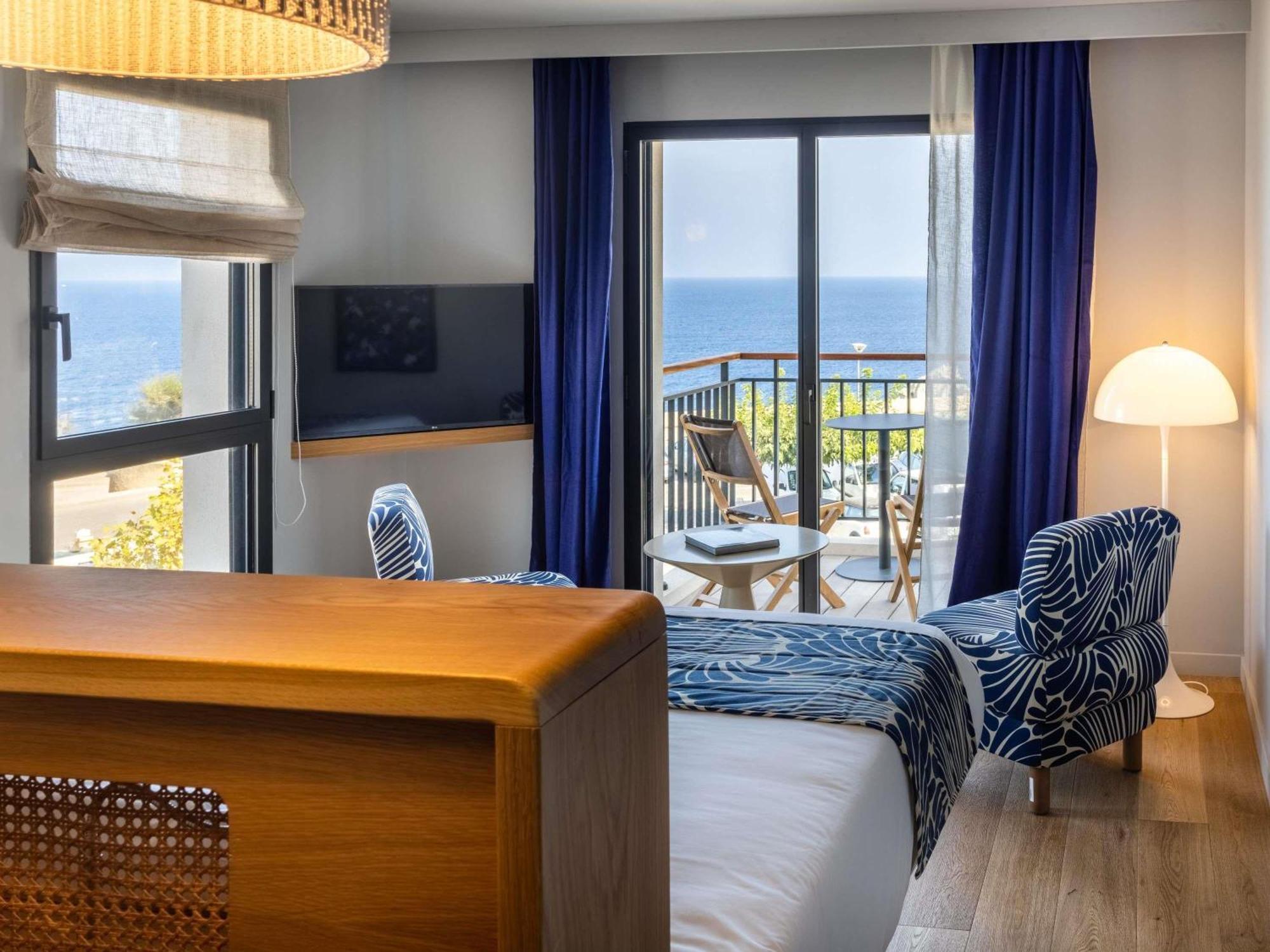 Deluxe Double or Twin Room Sea View