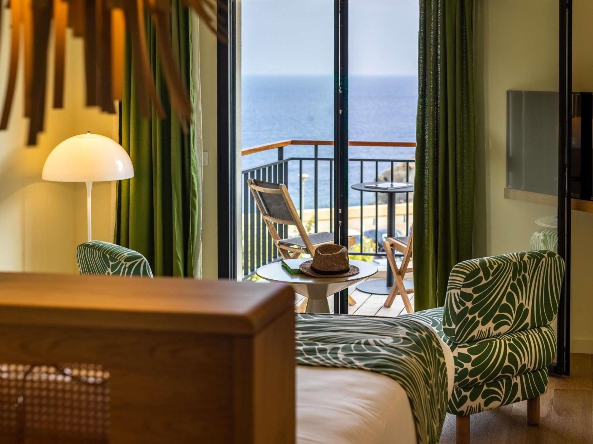 Deluxe Double or Twin Room Sea View
